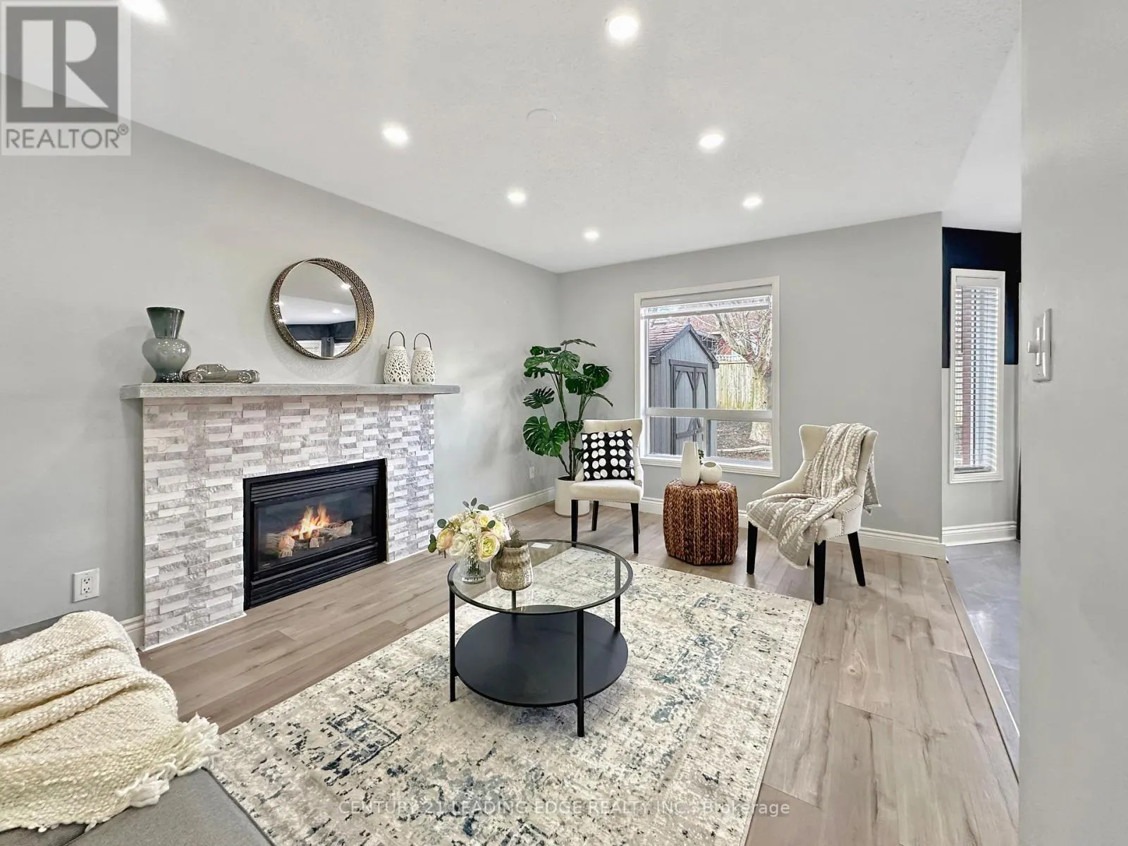 91 PERRYVIEW DRIVE
