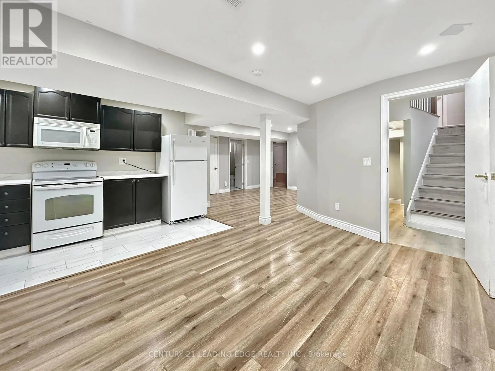 91 PERRYVIEW DRIVE