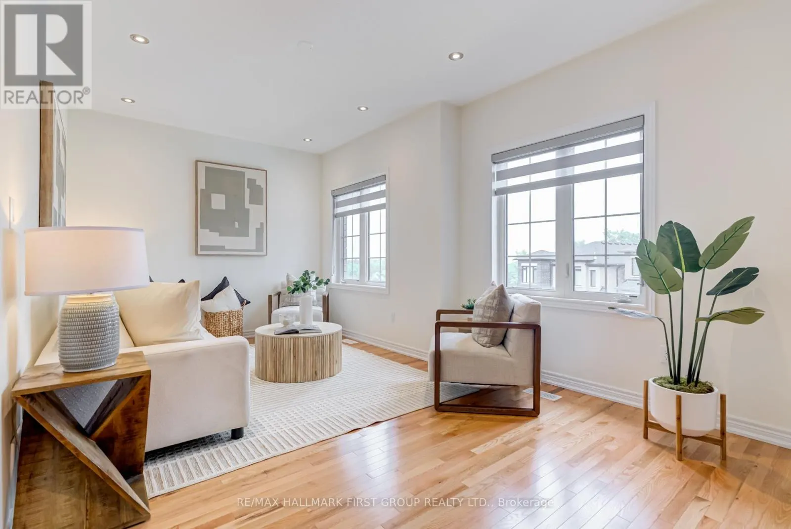 1206 CHATEAU COURT