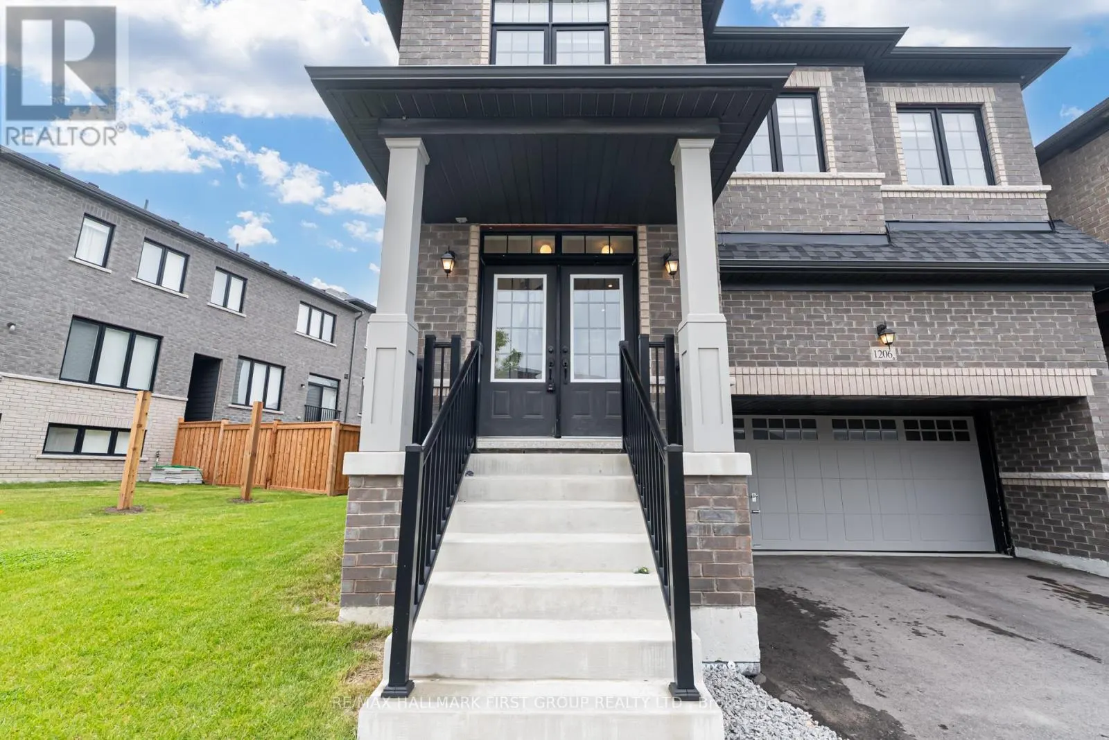 1206 CHATEAU COURT