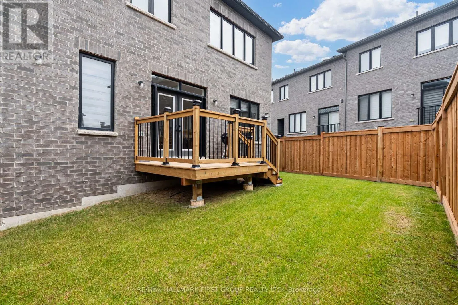 1206 CHATEAU COURT