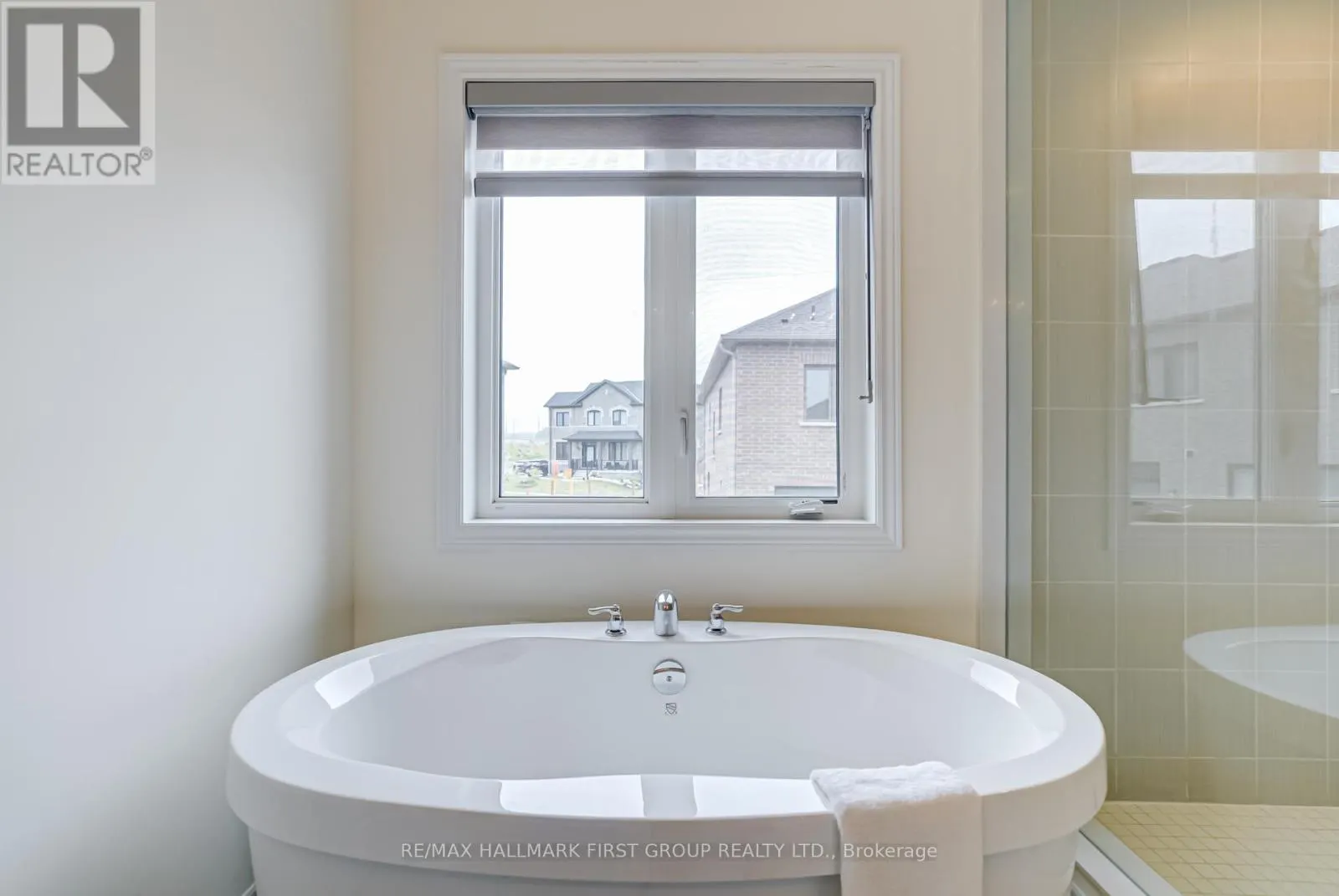 1206 CHATEAU COURT