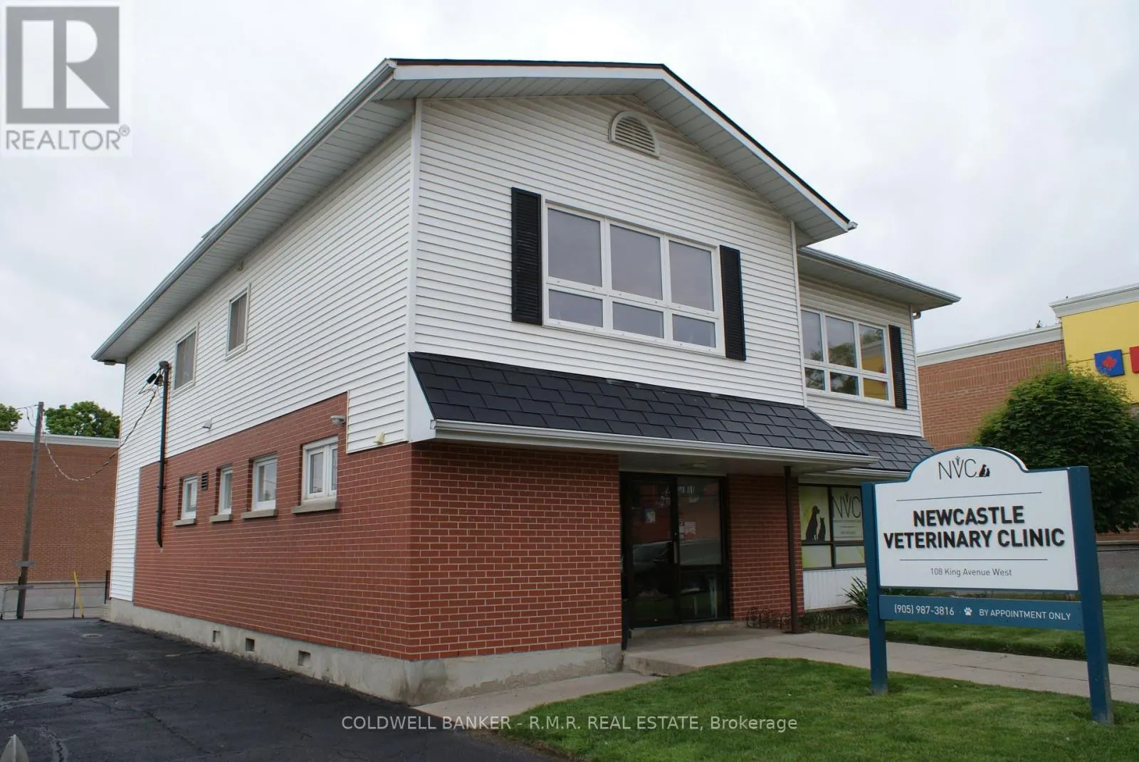 108 KING AVENUE W