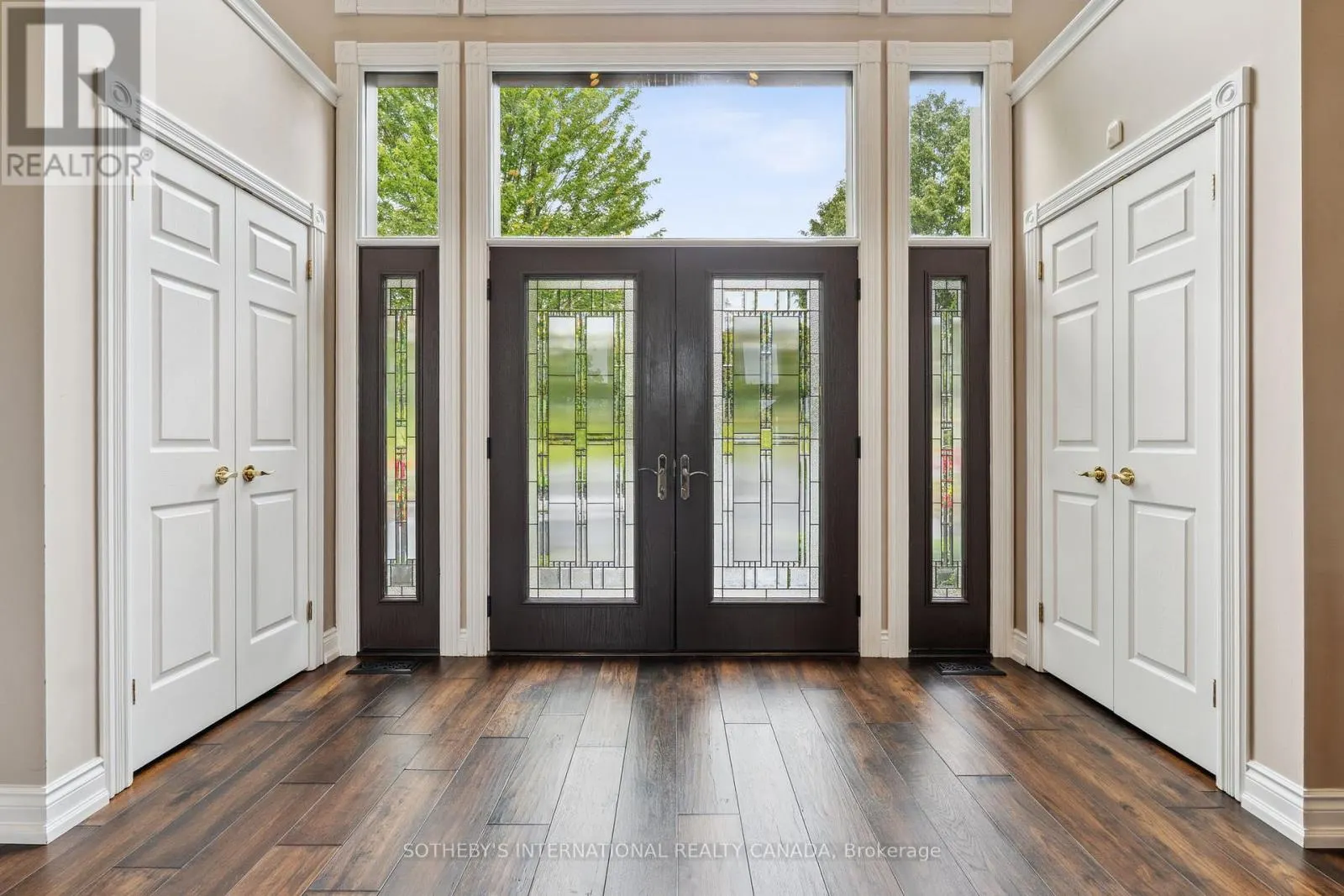 12 ISLAND VIEW COURT
