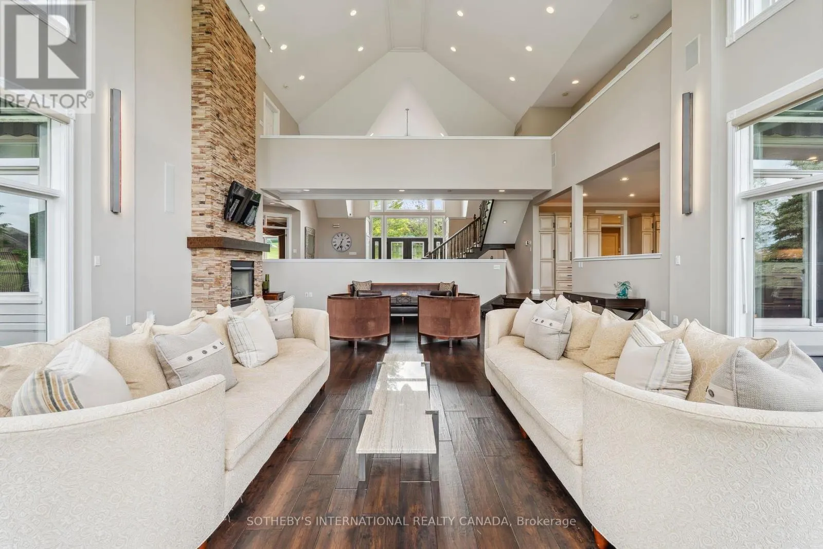 12 ISLAND VIEW COURT