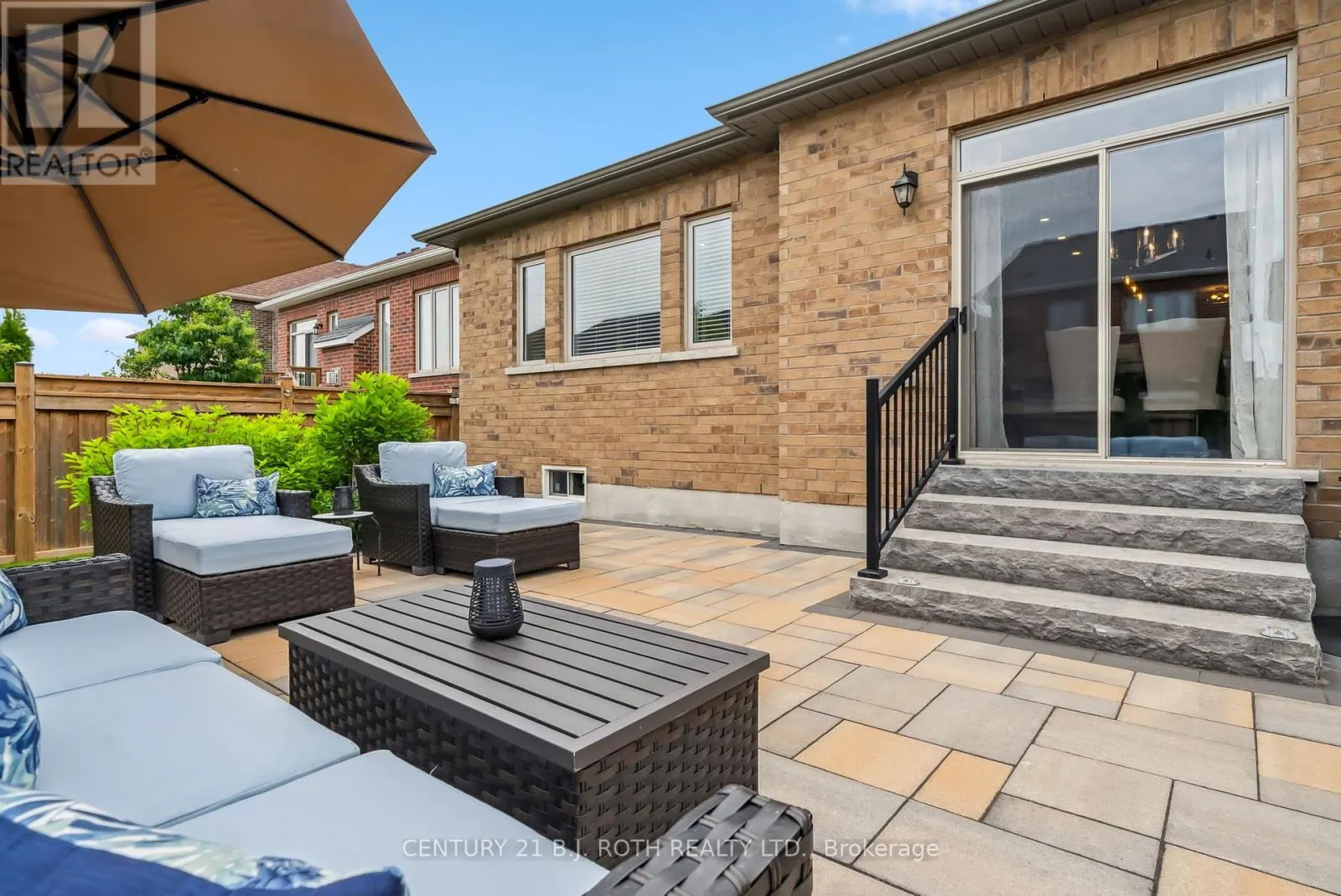 42 GLENHAVEN COURT