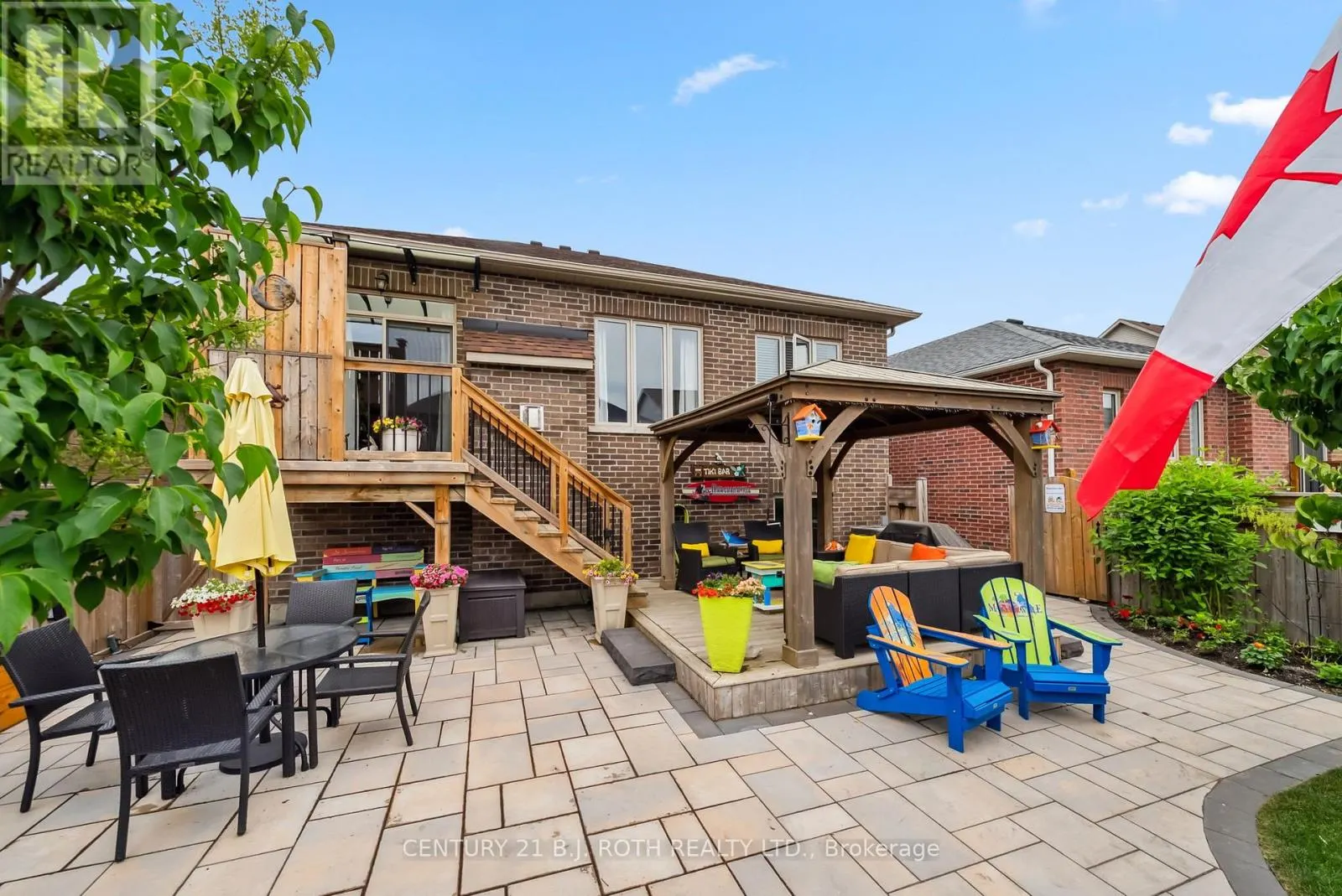 40 GLENHAVEN COURT
