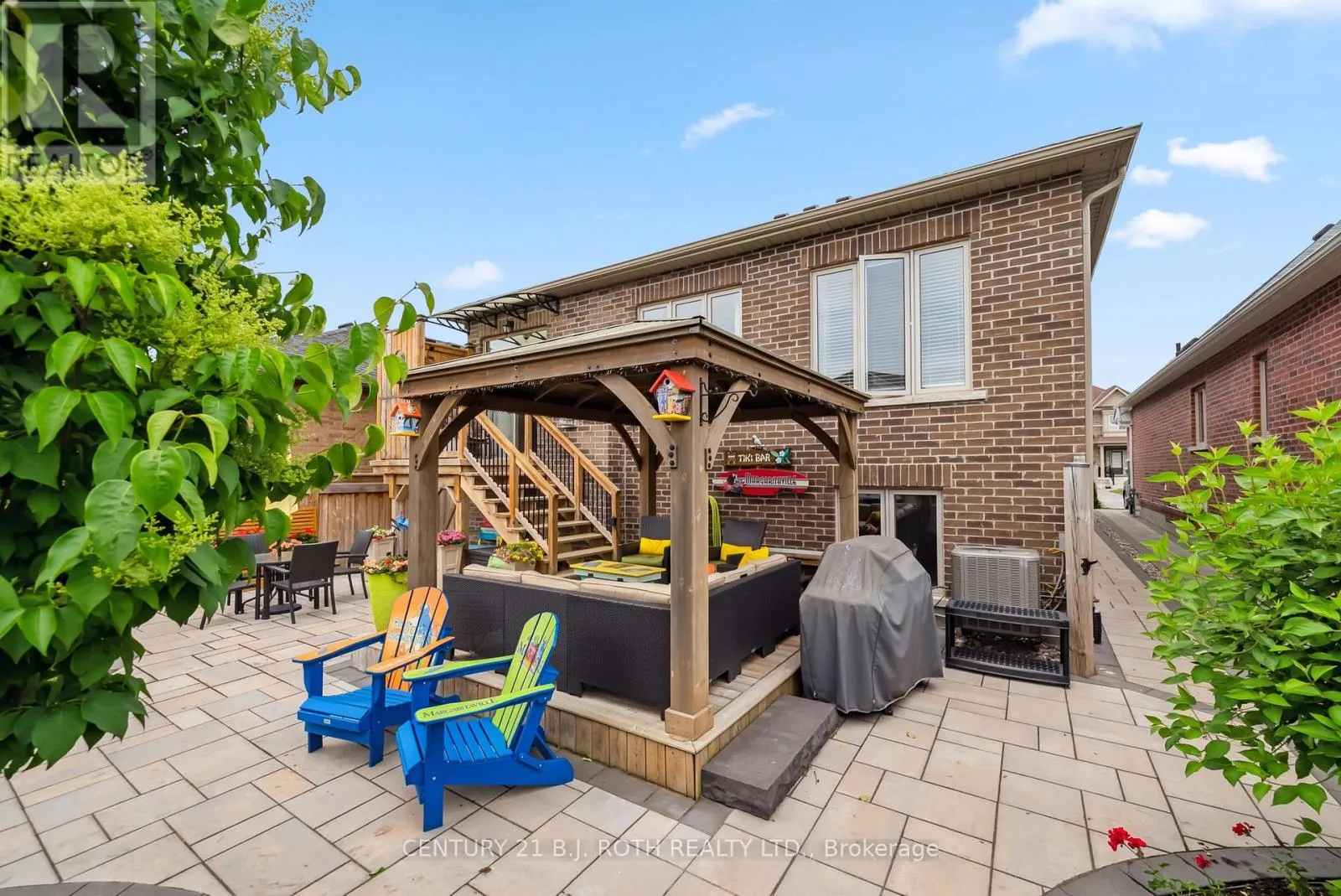 40 GLENHAVEN COURT