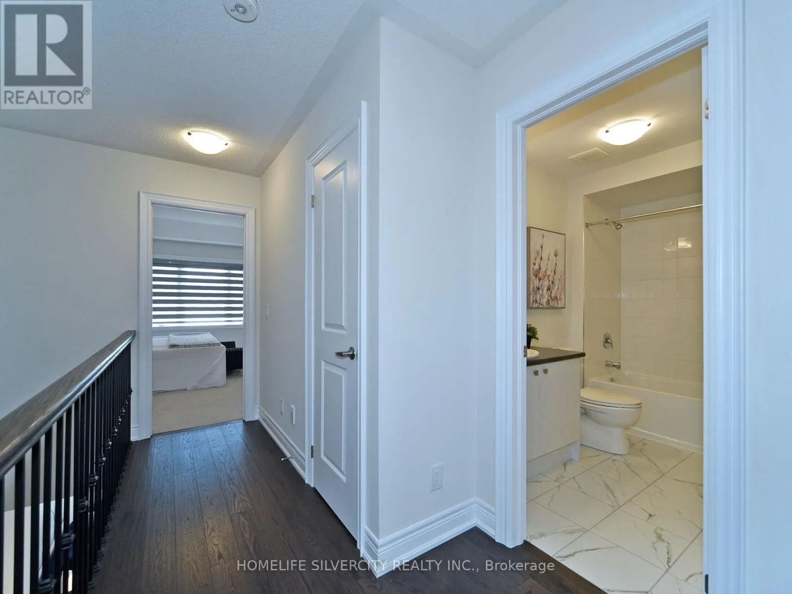 92 DEER RIDGE CRESCENT