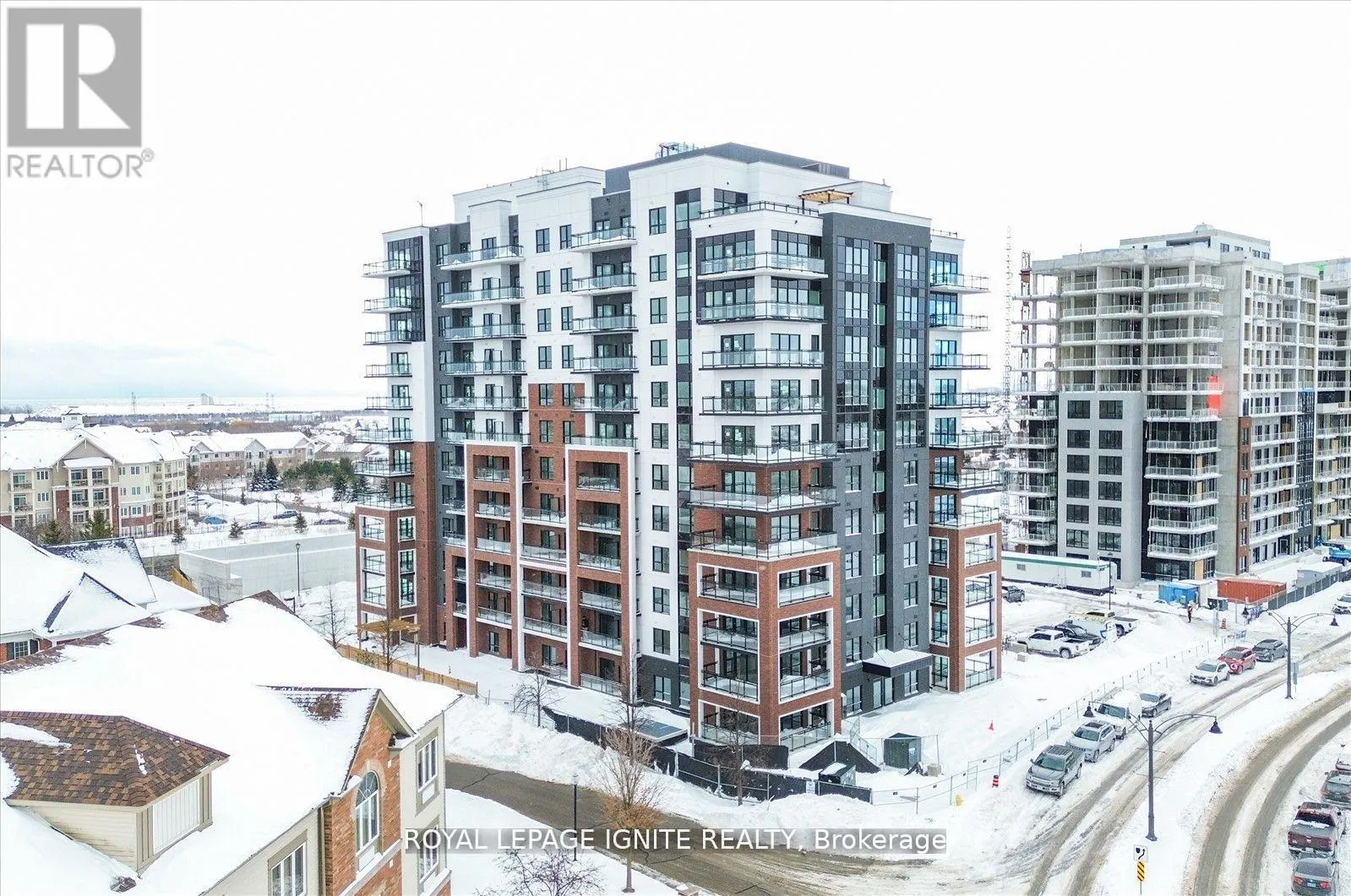 1204 - 55 CLARINGTON BOULEVARD