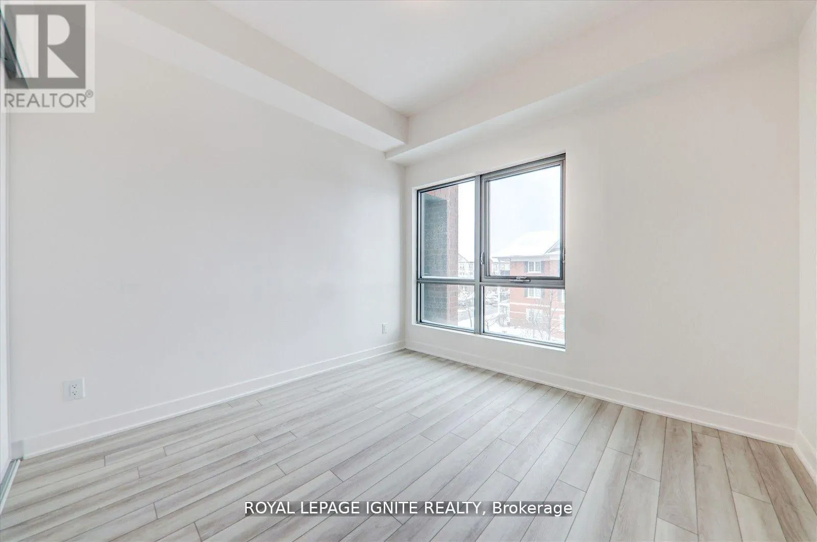 1103 - 55 CLARINGTON BOULEVARD