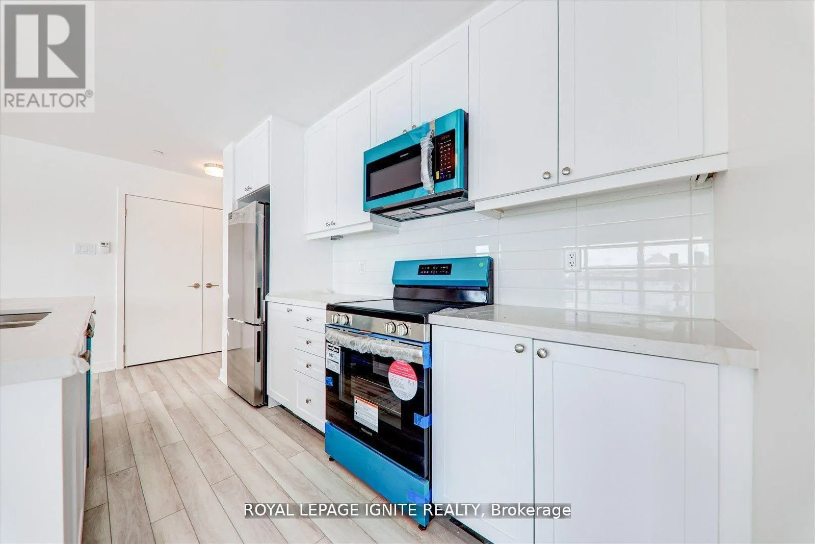 1103 - 55 CLARINGTON BOULEVARD