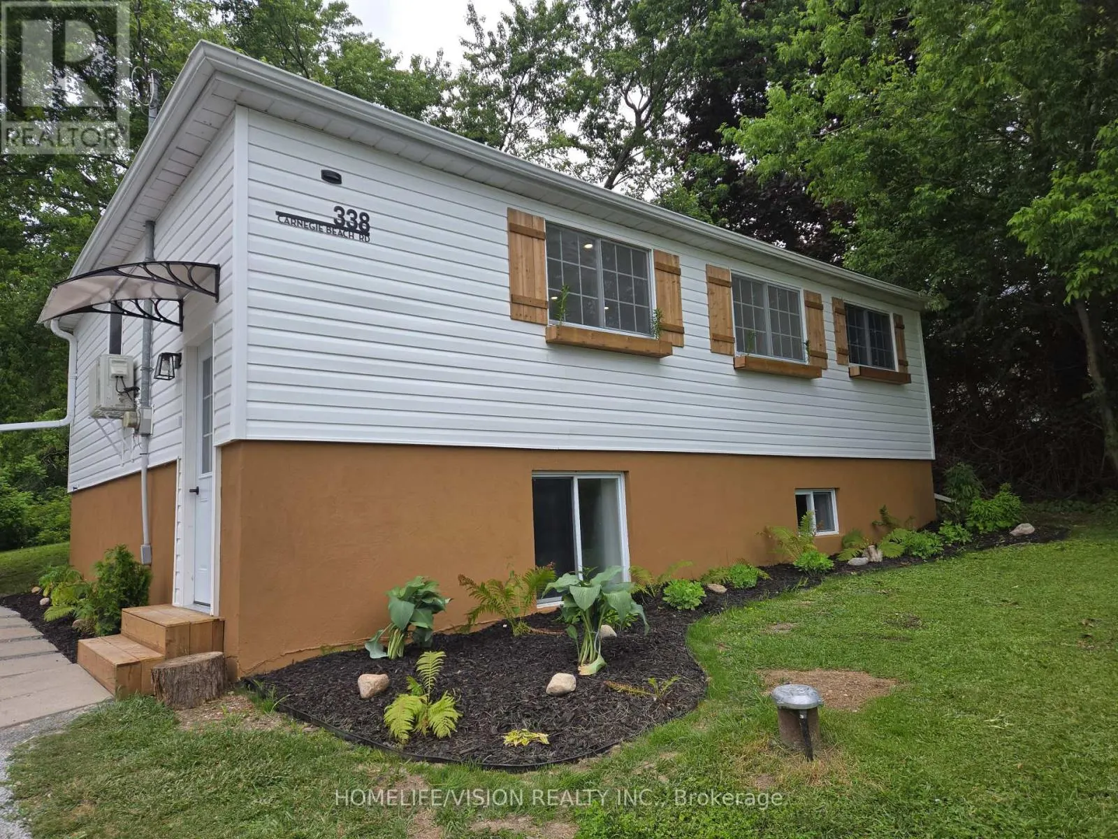 338 CARNEGIE BEACH ROAD