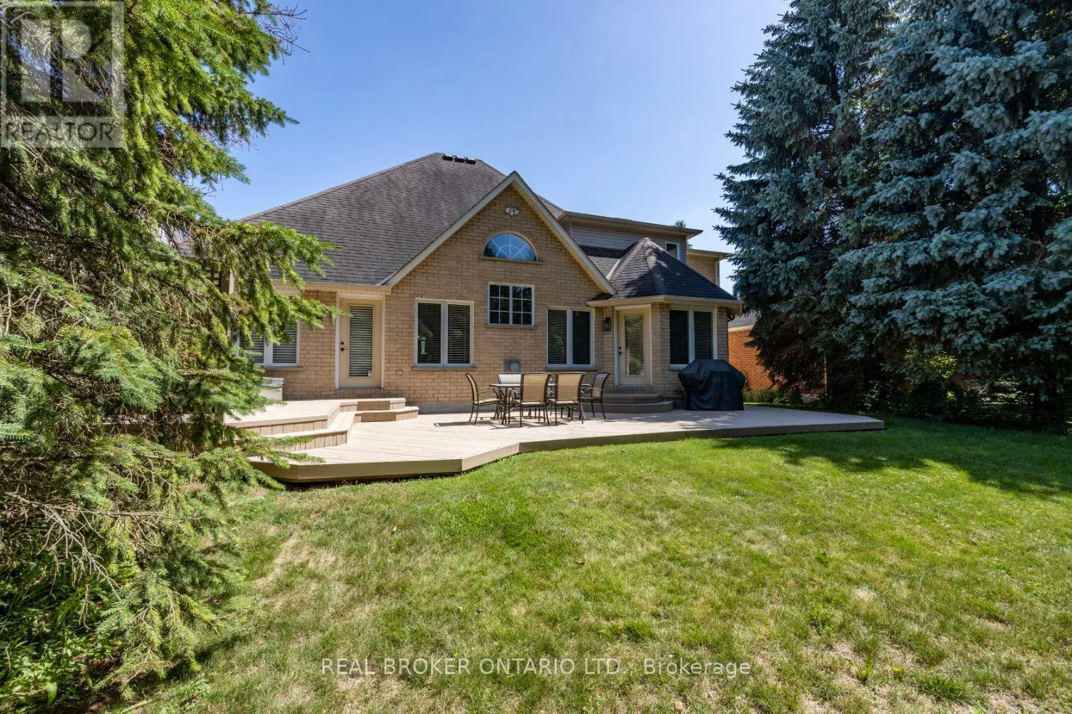 24 WORTHINGTON DRIVE