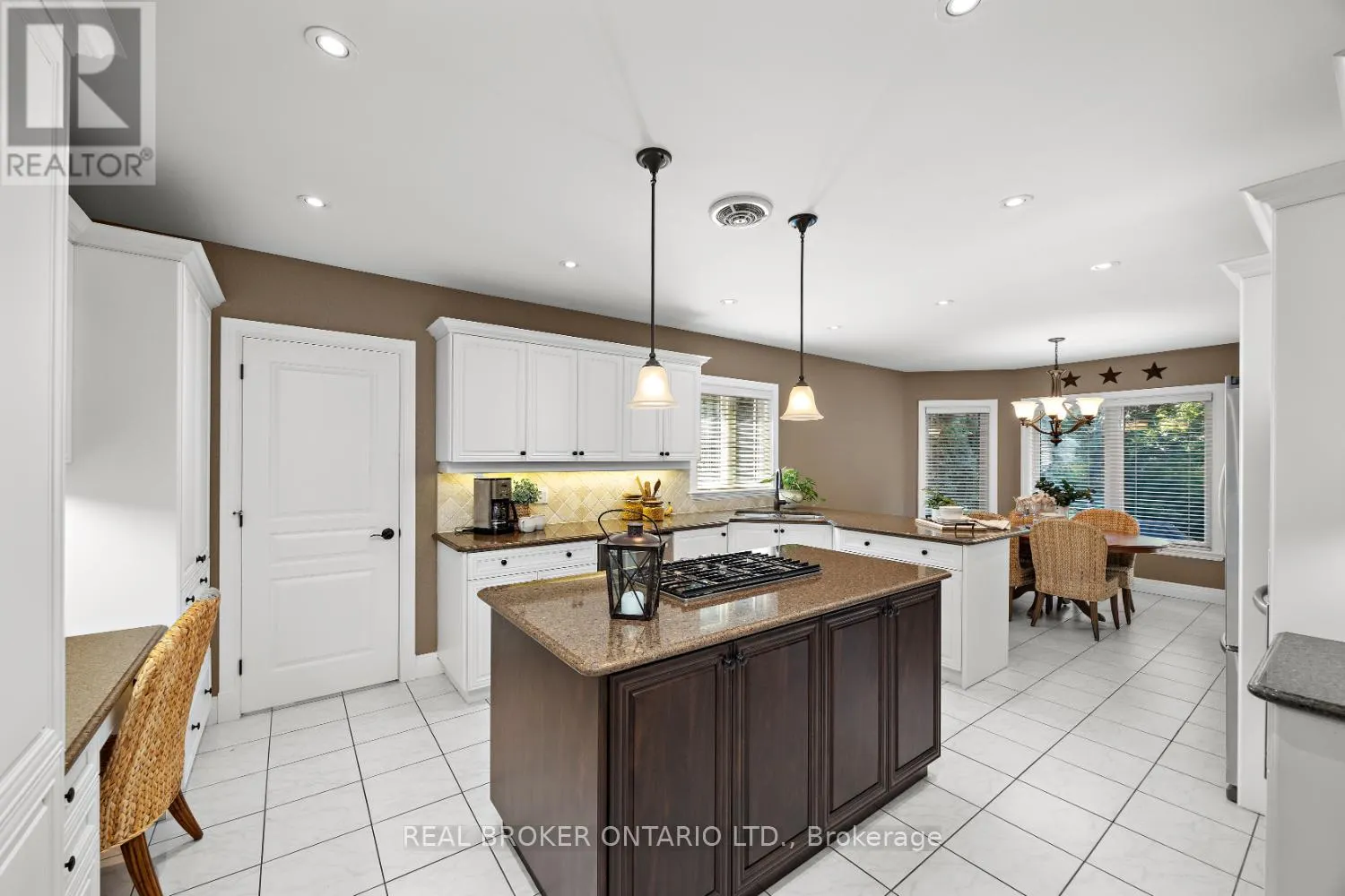24 WORTHINGTON DRIVE