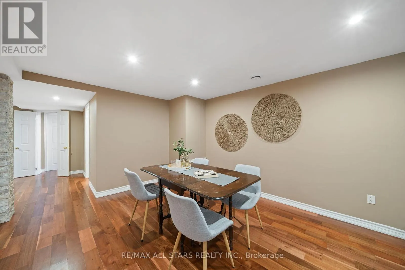 79 SHERRINGTON DRIVE