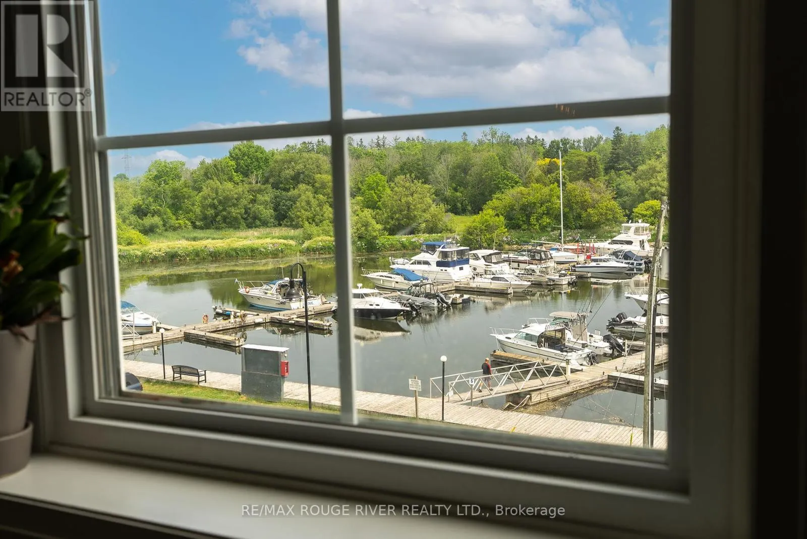 206 - 70 SHIPWAY AVENUE, #206