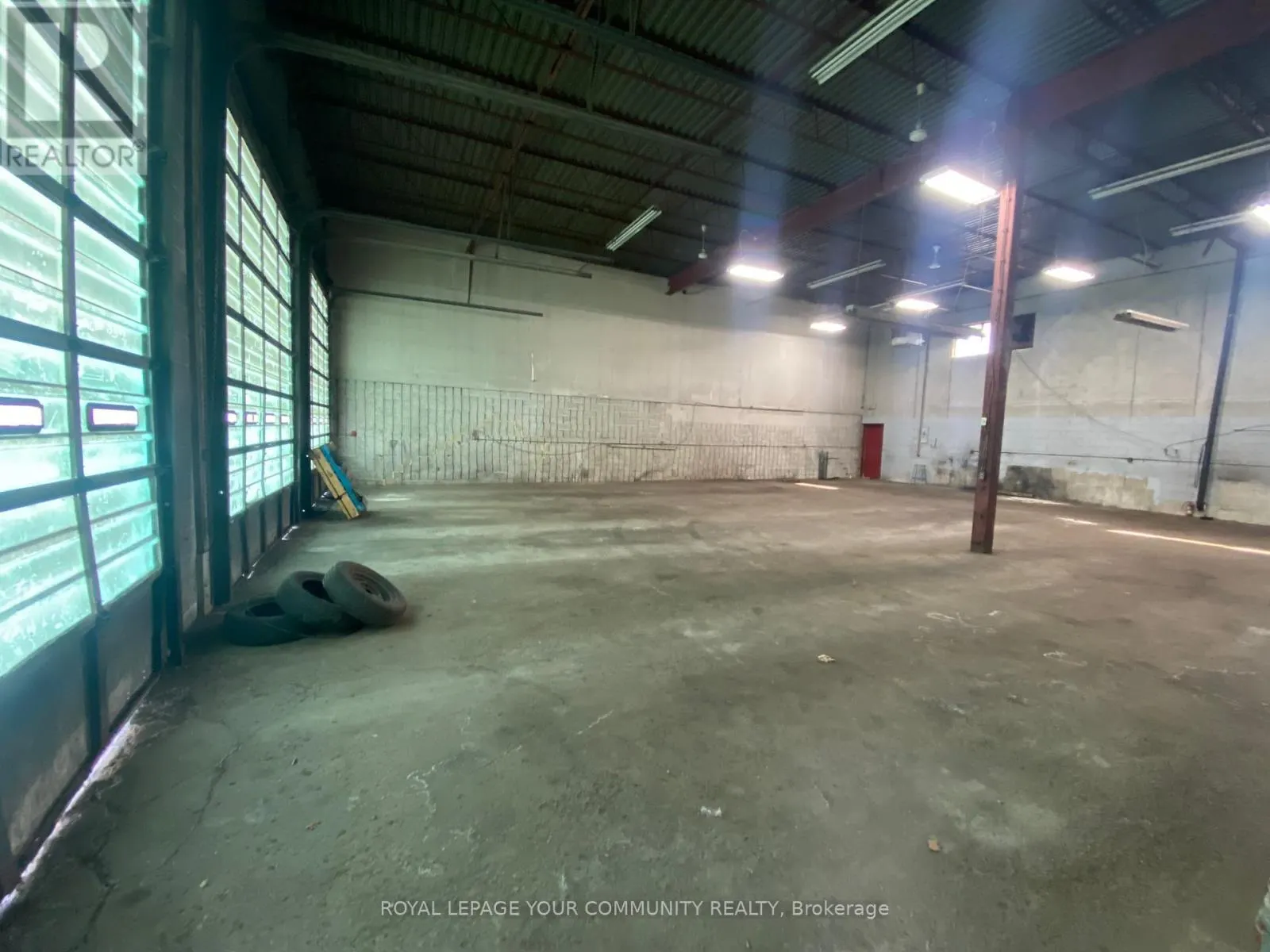 UNIT 3 - 1035 BROCK ROAD