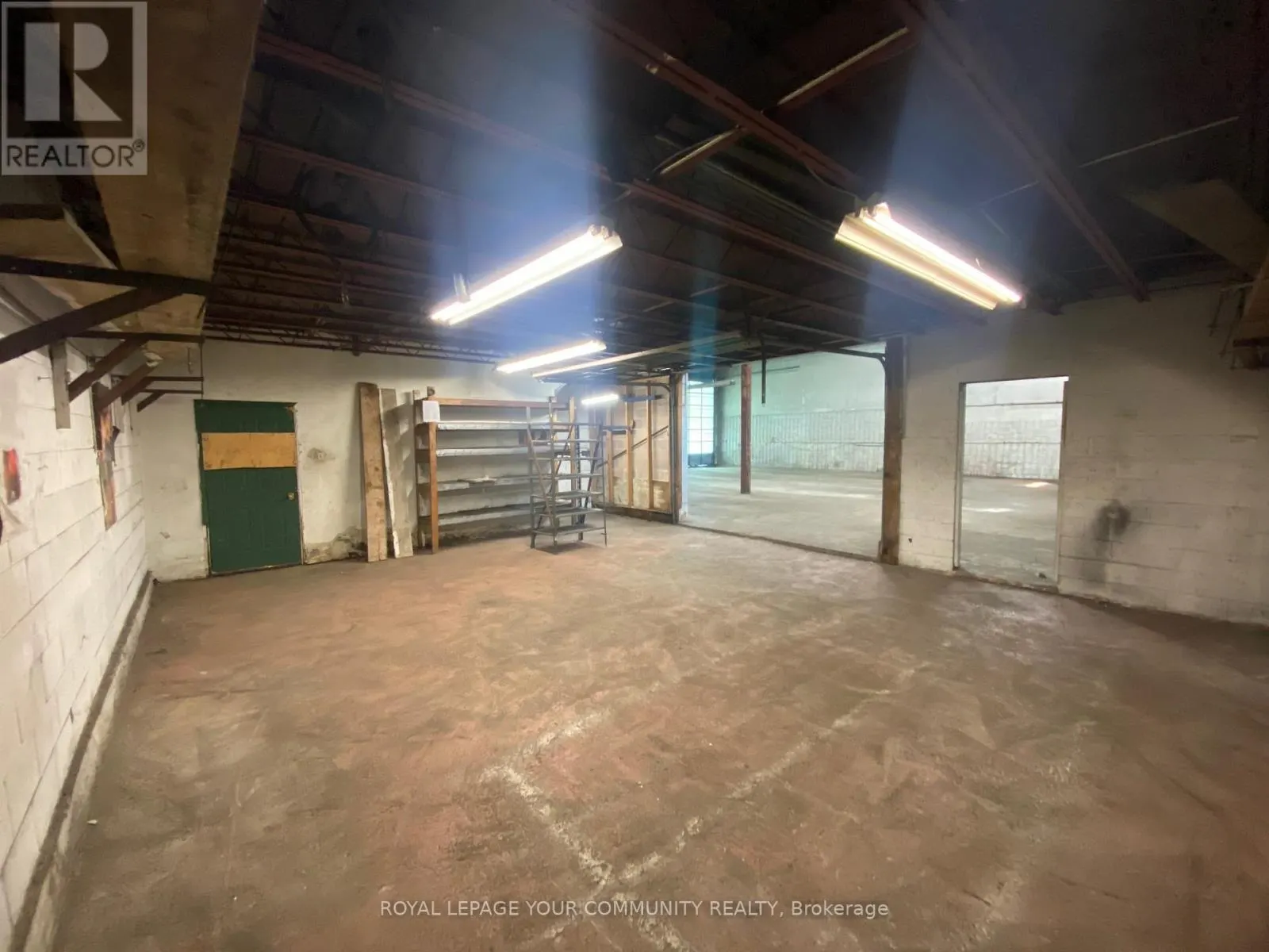 UNIT 3 - 1035 BROCK ROAD