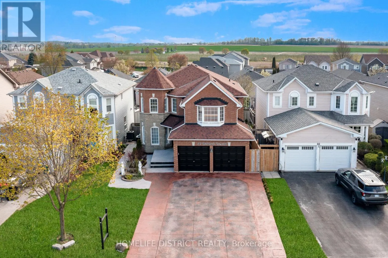 50 WELDRICK CRESCENT