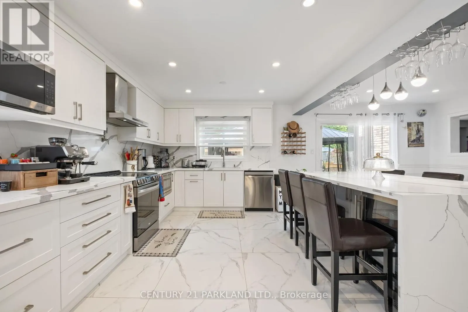 87 BONACRES AVENUE