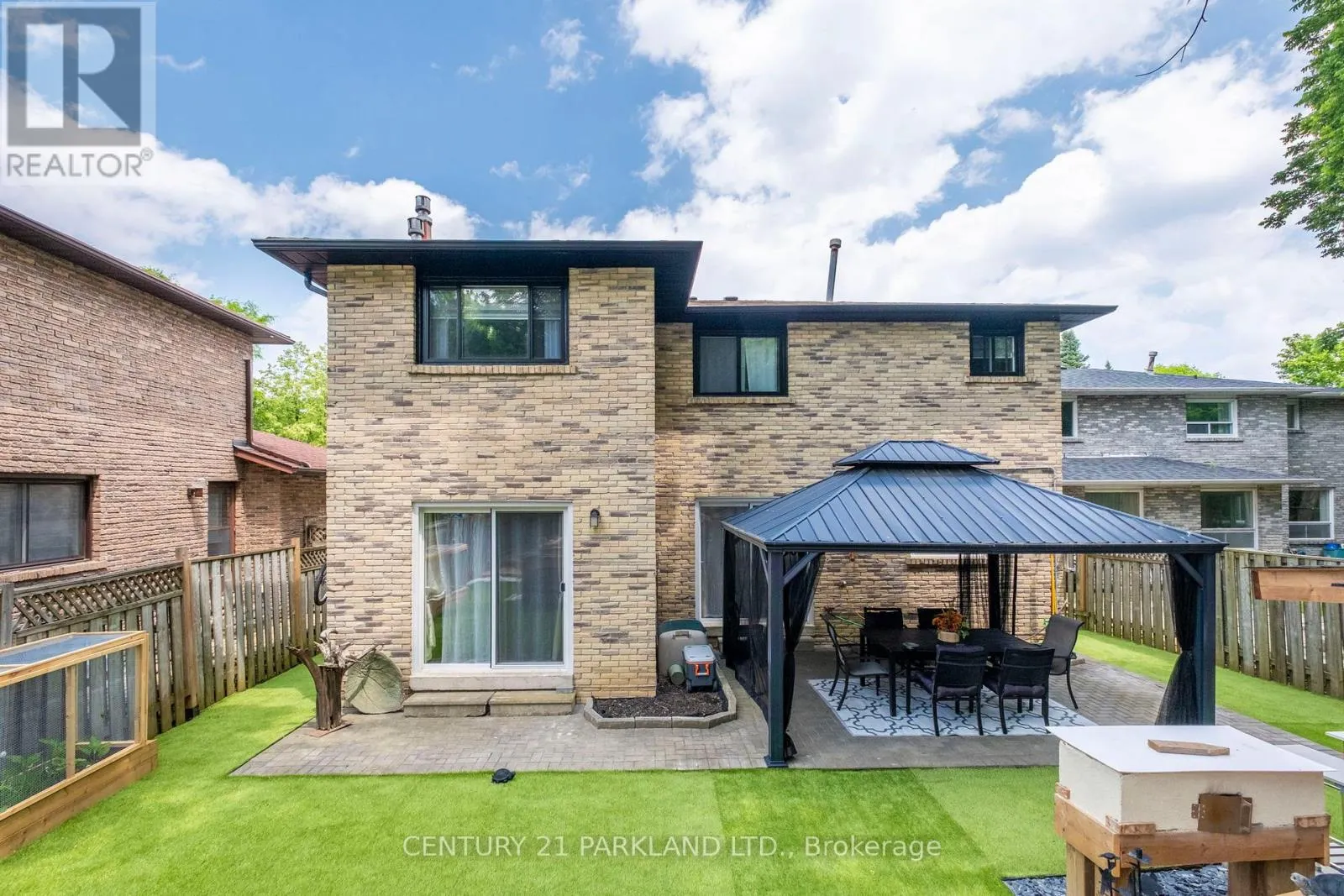 87 BONACRES AVENUE