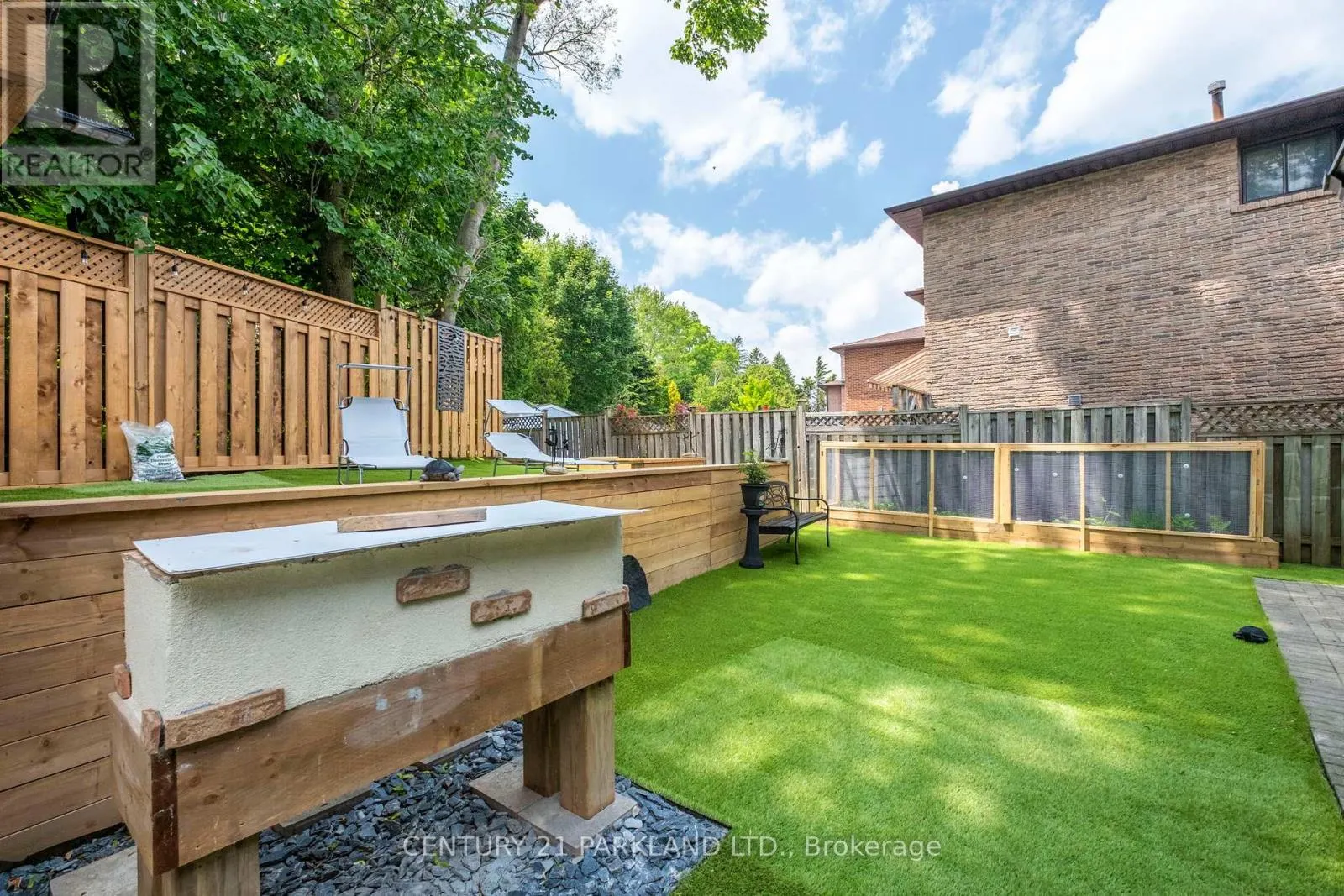 87 BONACRES AVENUE