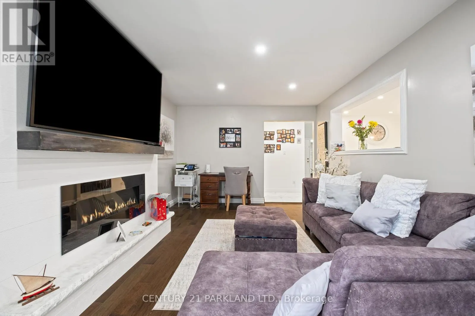 87 BONACRES AVENUE