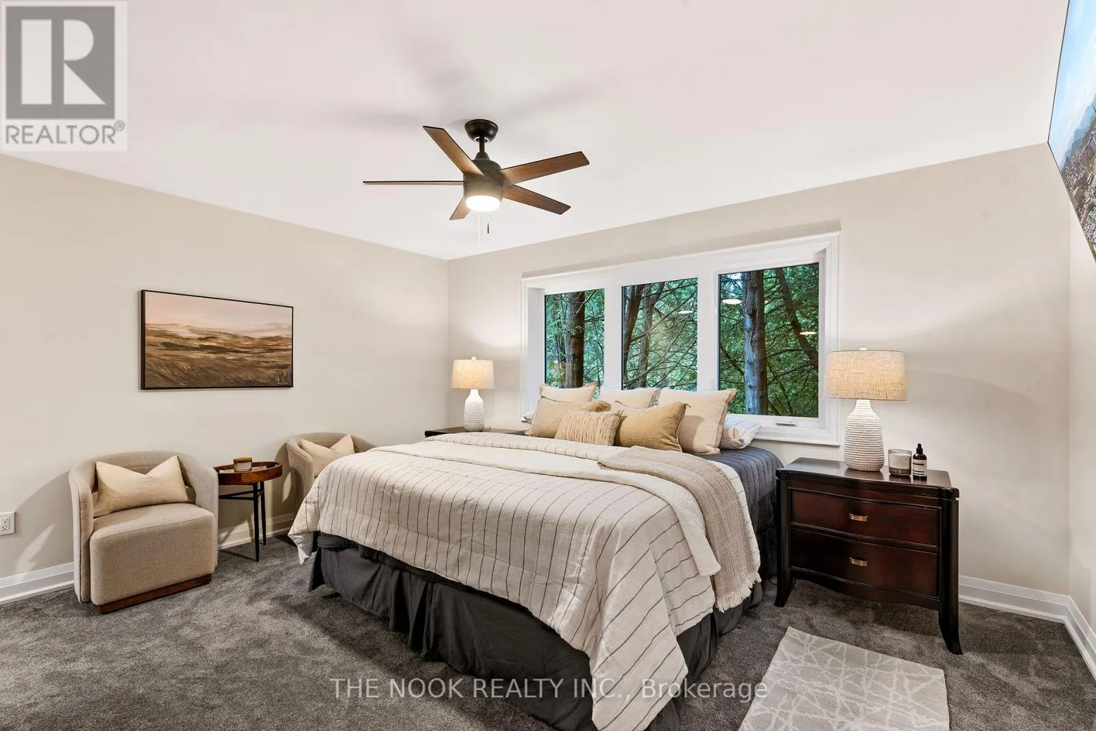 662 RAGLAN ROAD W