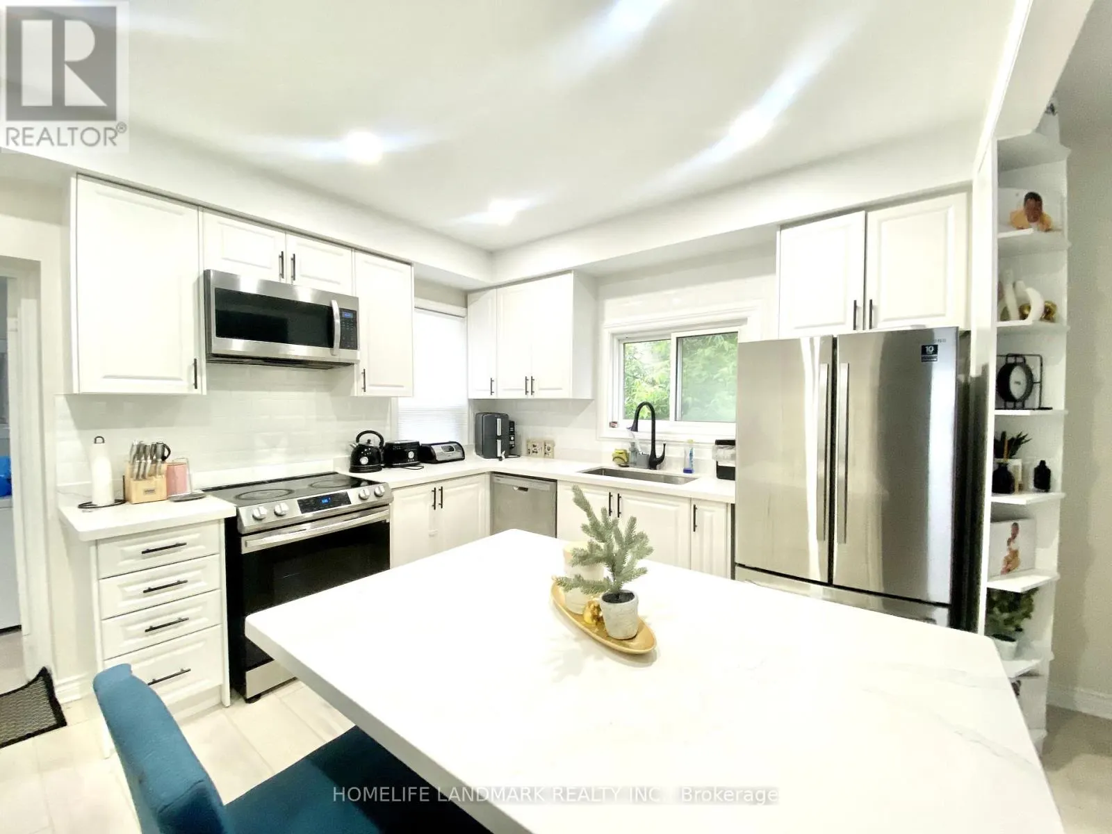 90 PARK ROAD S