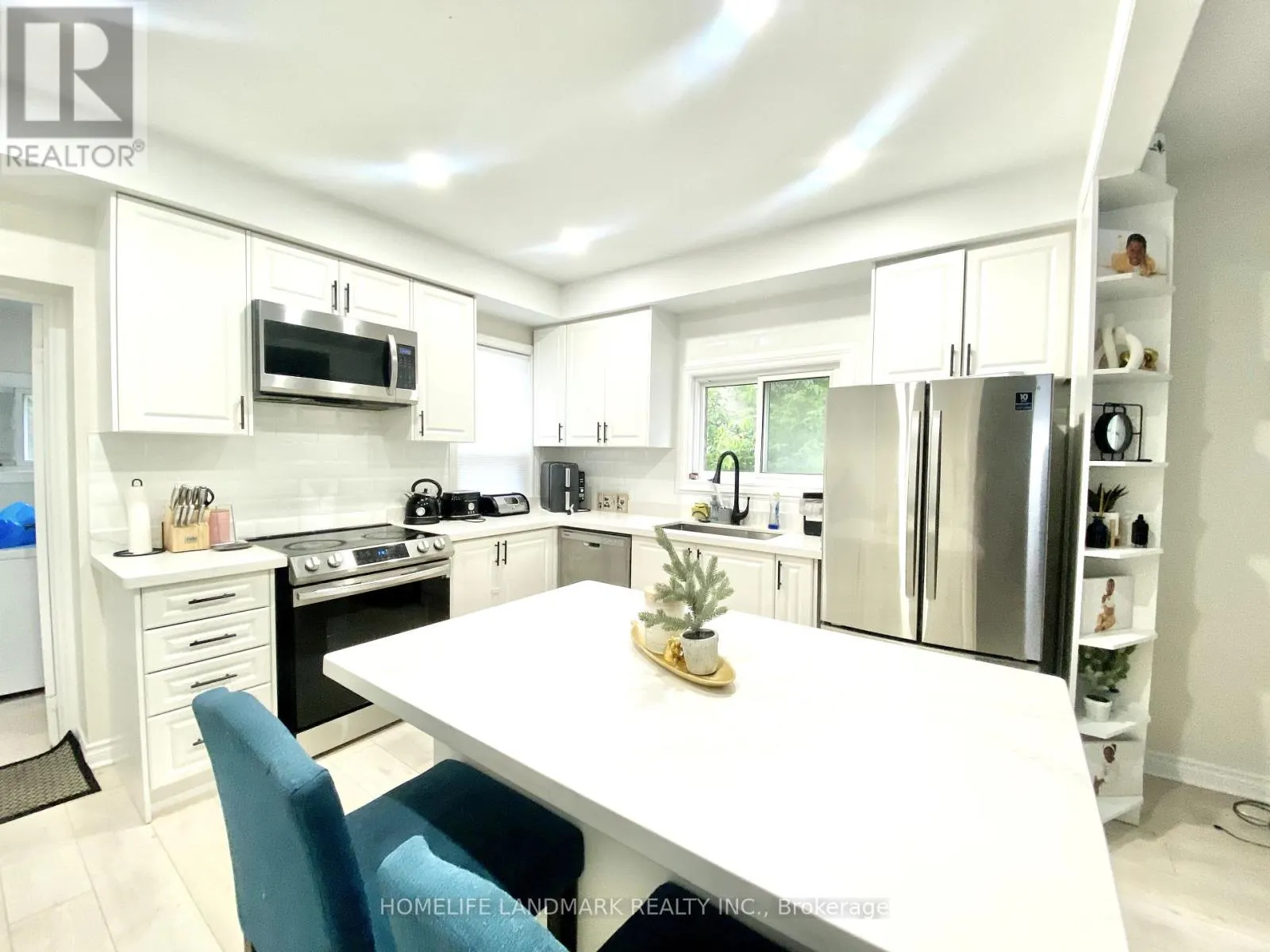 90 PARK ROAD S
