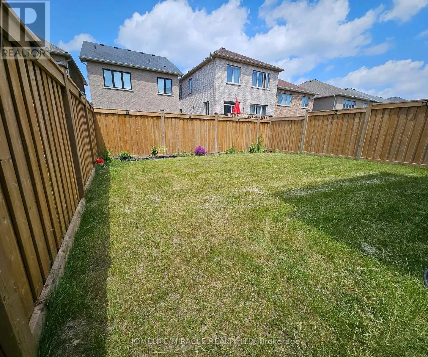 158 OGSTON CRESCENT