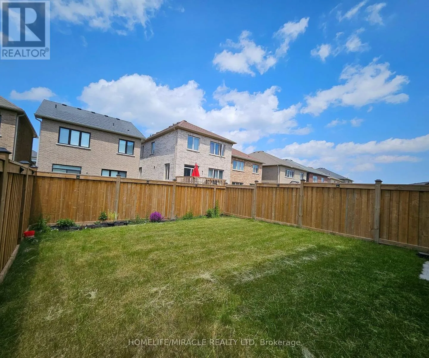 158 OGSTON CRESCENT