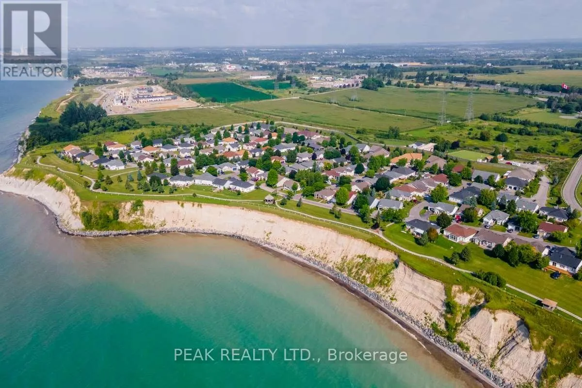 71 BLUFFS ROAD