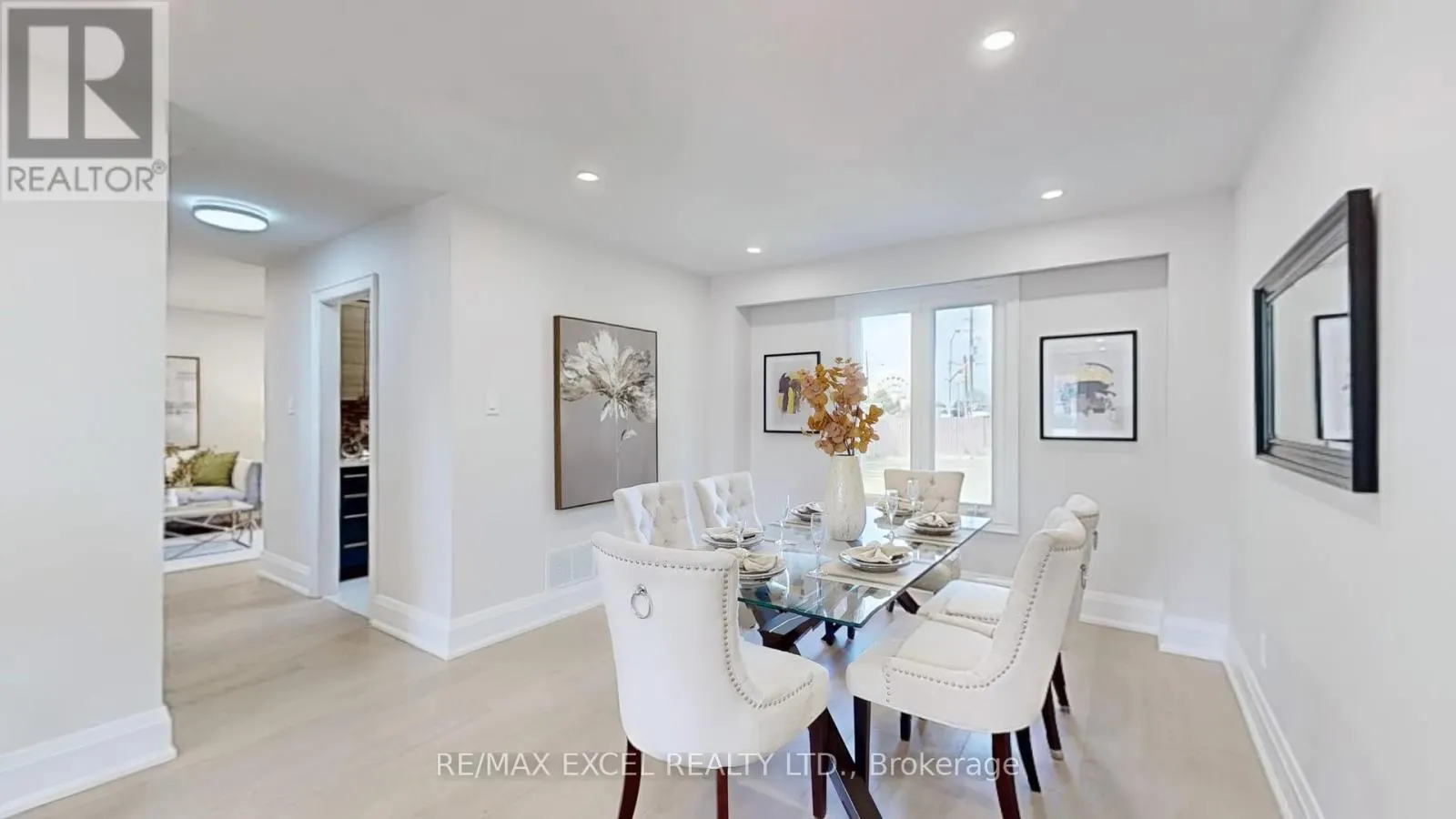 80 EAGLEVIEW CRESCENT