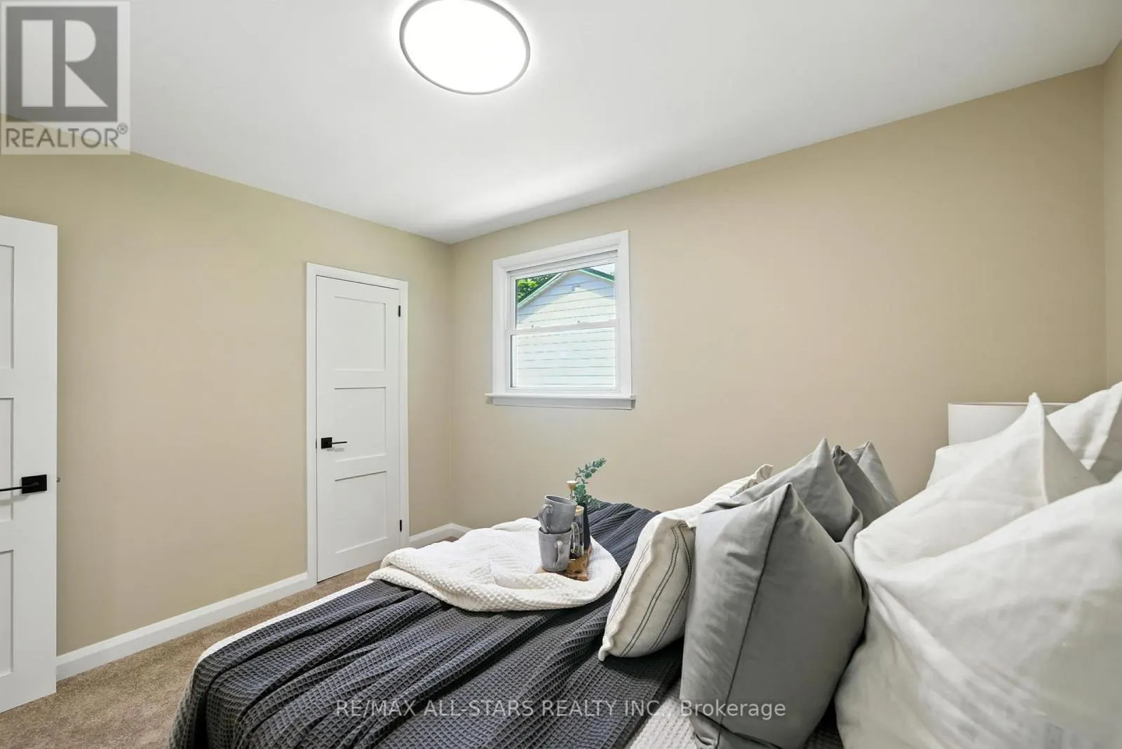 307 COCHRANE STREET