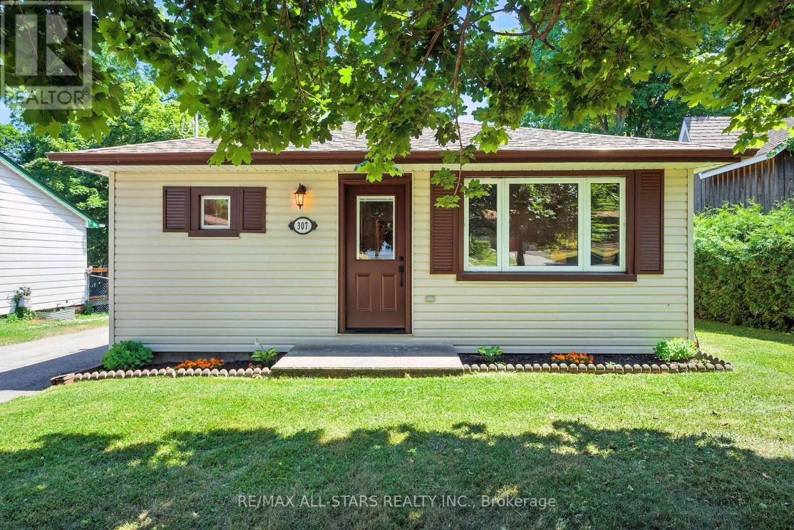 307 COCHRANE STREET