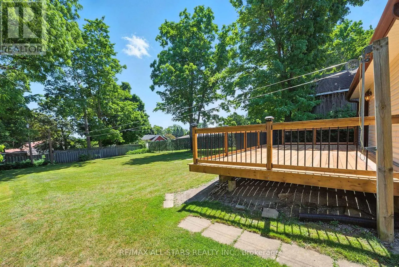 307 COCHRANE STREET