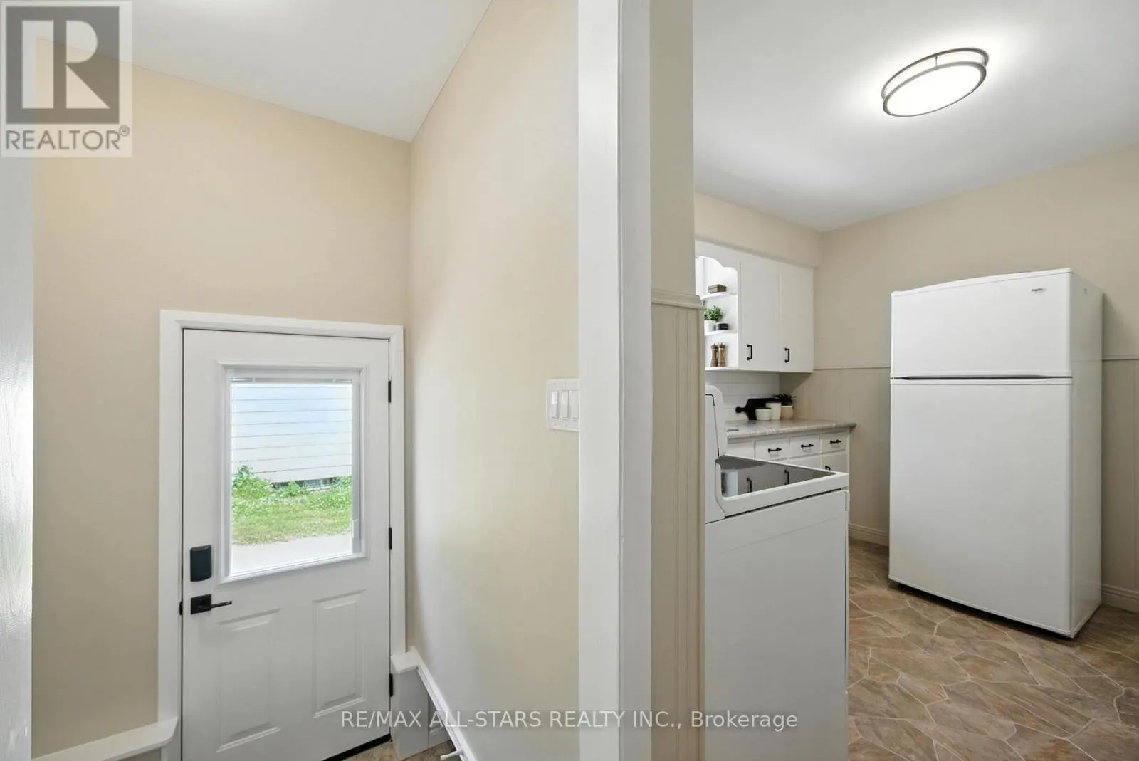 307 COCHRANE STREET