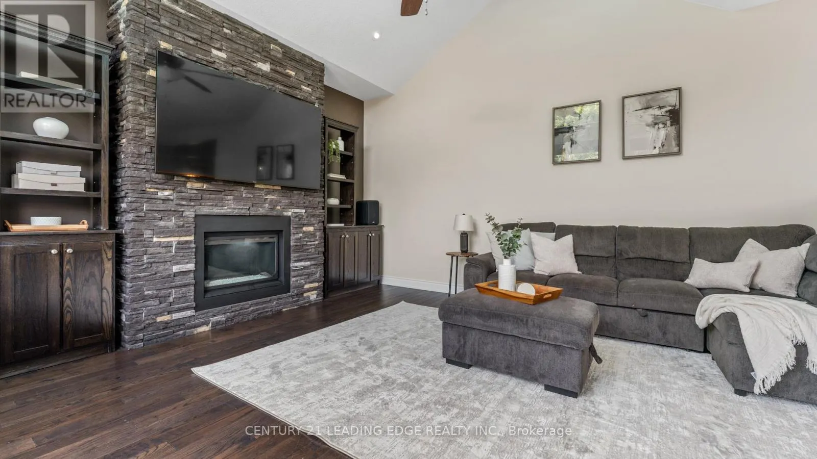 3295 TOOLEY ROAD