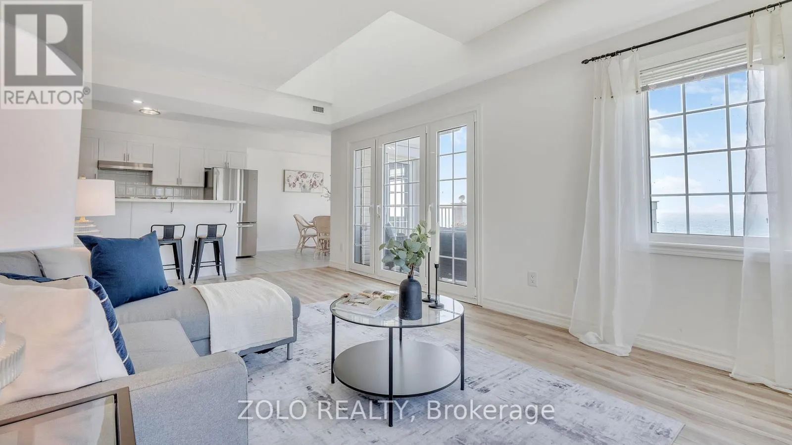 301 - 395 LAKEBREEZE DRIVE