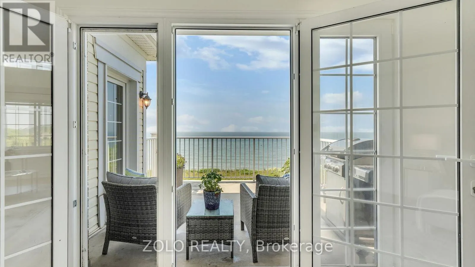 301 - 395 LAKEBREEZE DRIVE