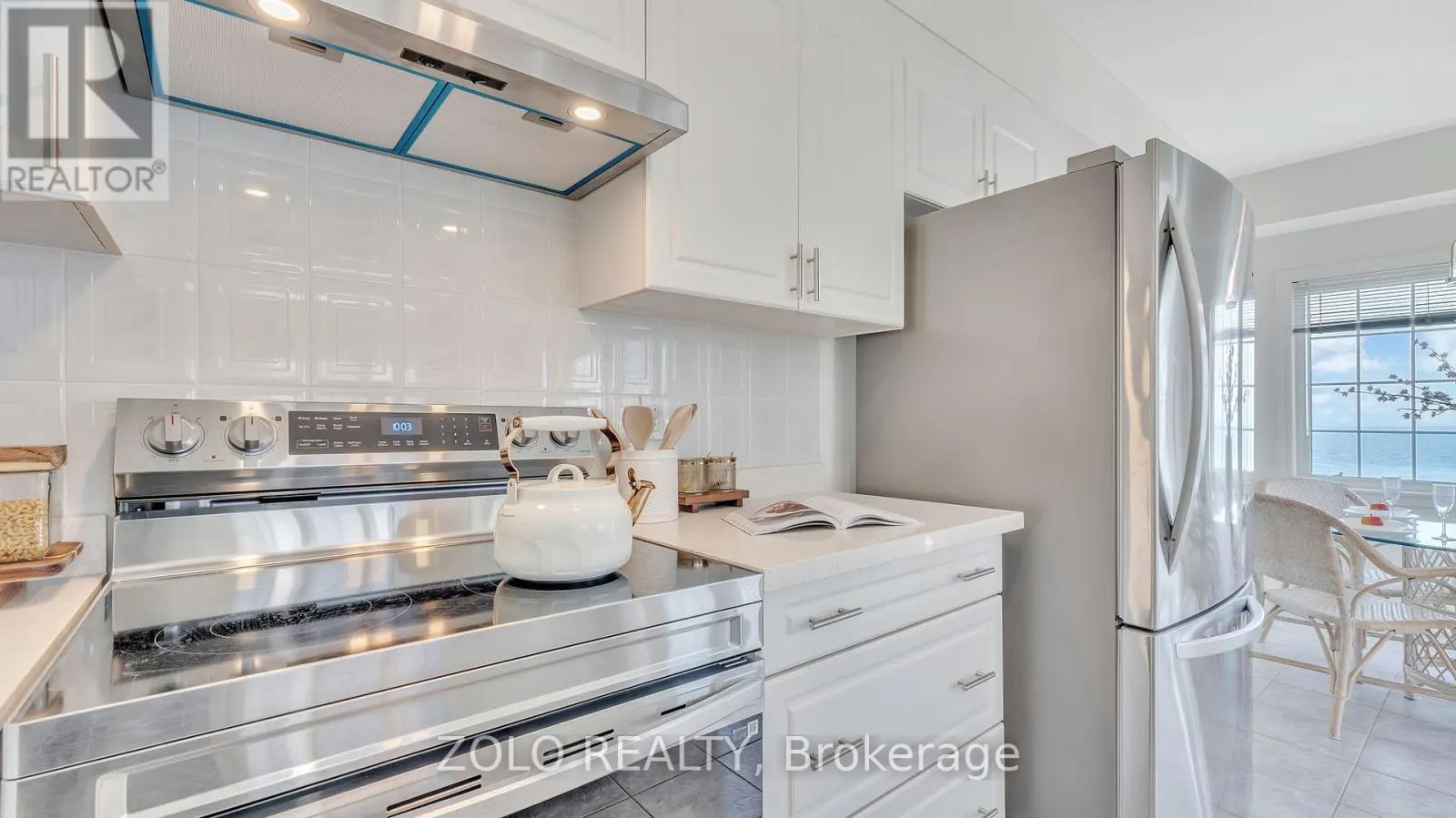 301 - 395 LAKEBREEZE DRIVE