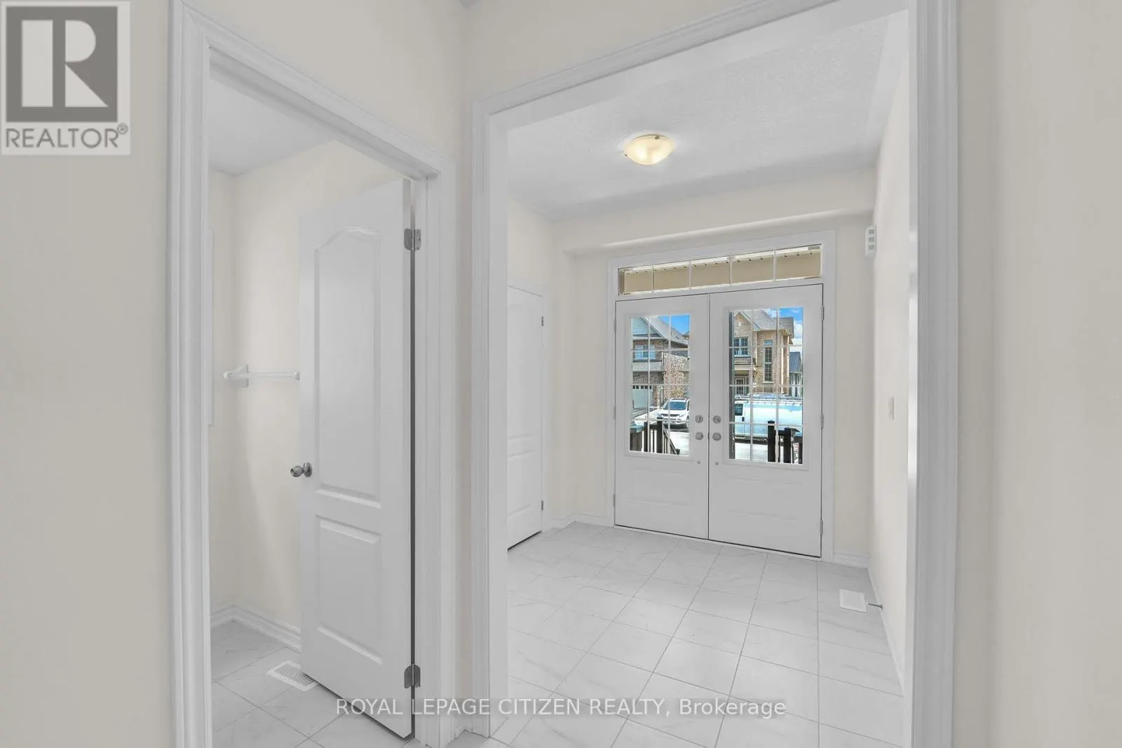 98 NORTH GARDEN BOULEVARD W