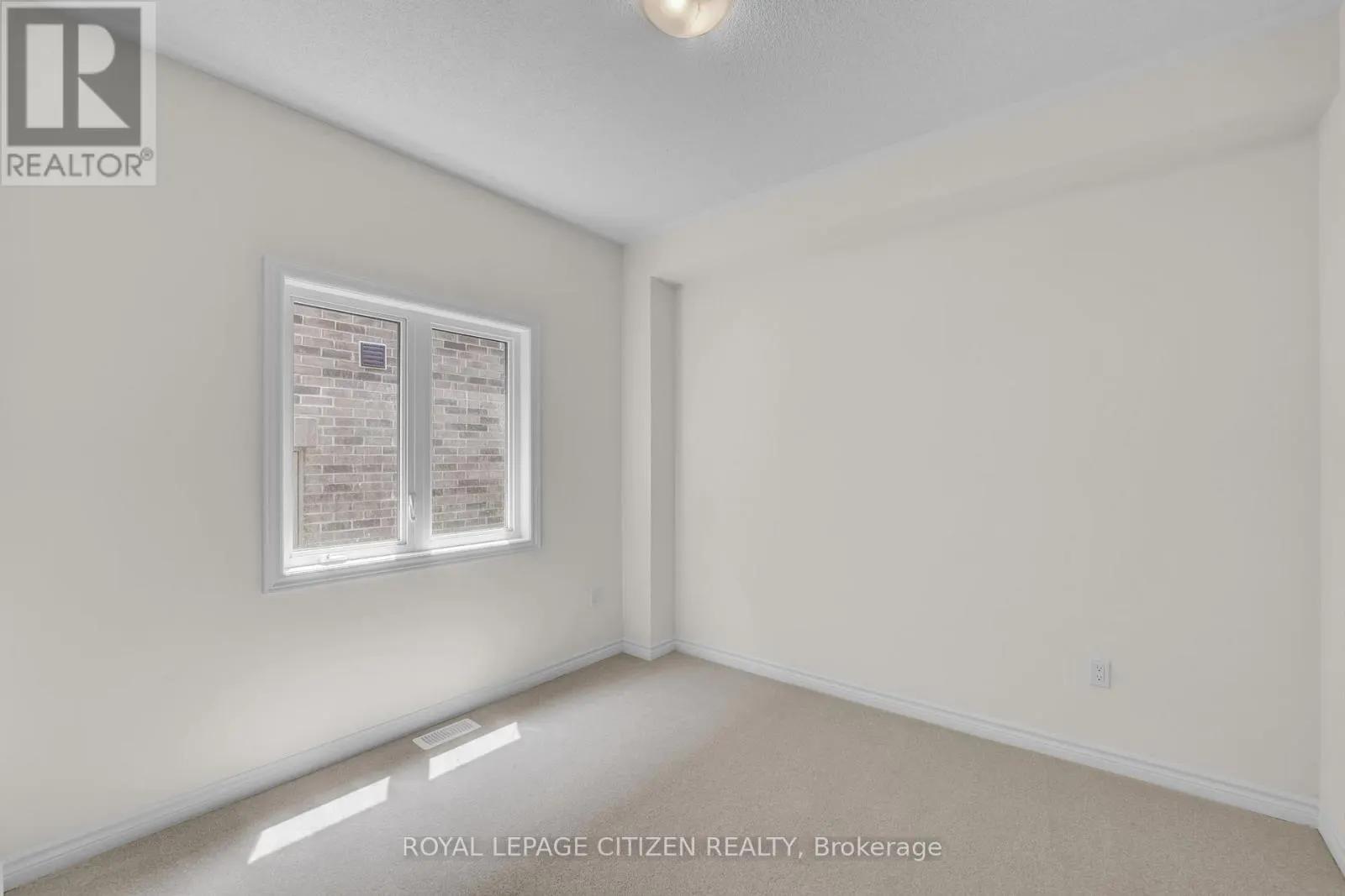 98 NORTH GARDEN BOULEVARD W