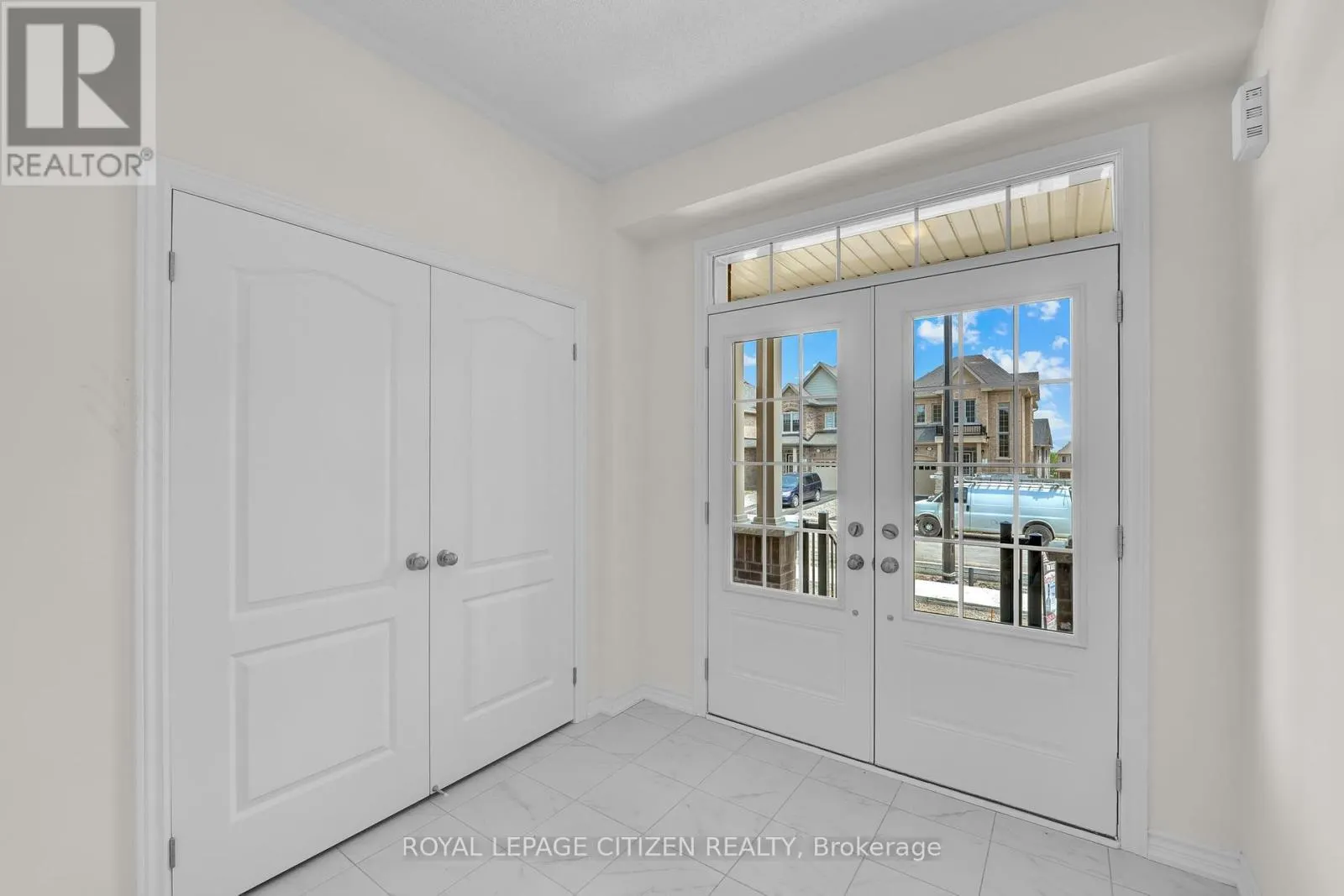 98 NORTH GARDEN BOULEVARD W