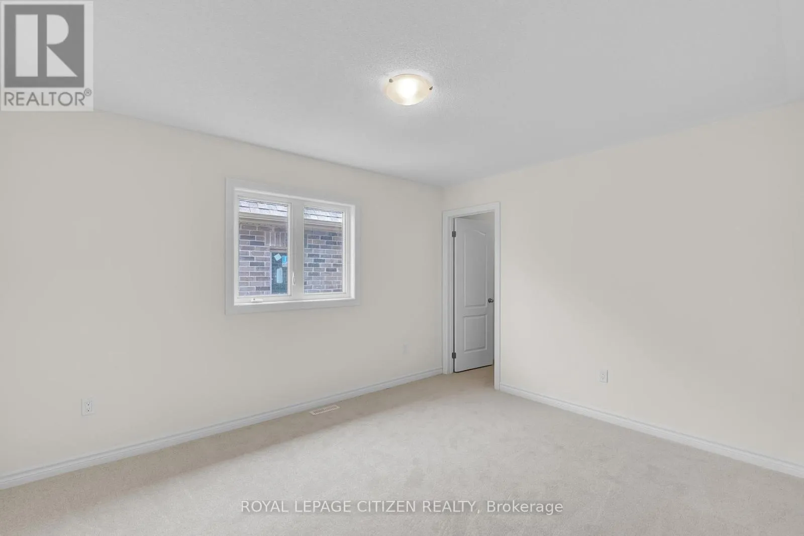 98 NORTH GARDEN BOULEVARD W