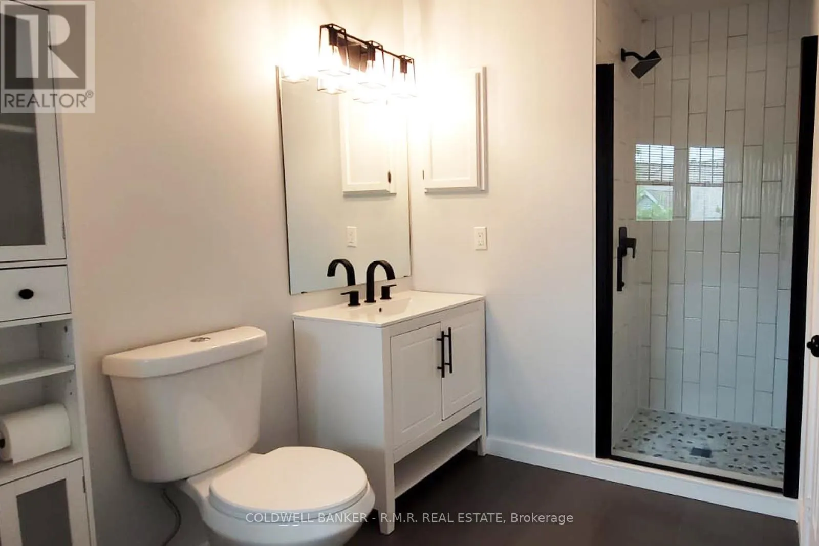 H-11 - 1661 NASH ROAD, #H-11