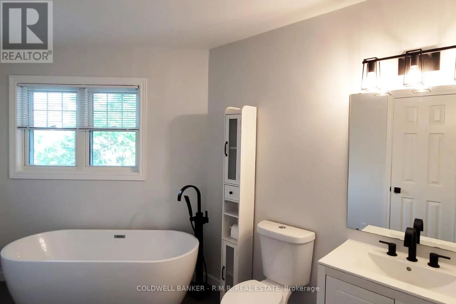 H-11 - 1661 NASH ROAD, #H-11