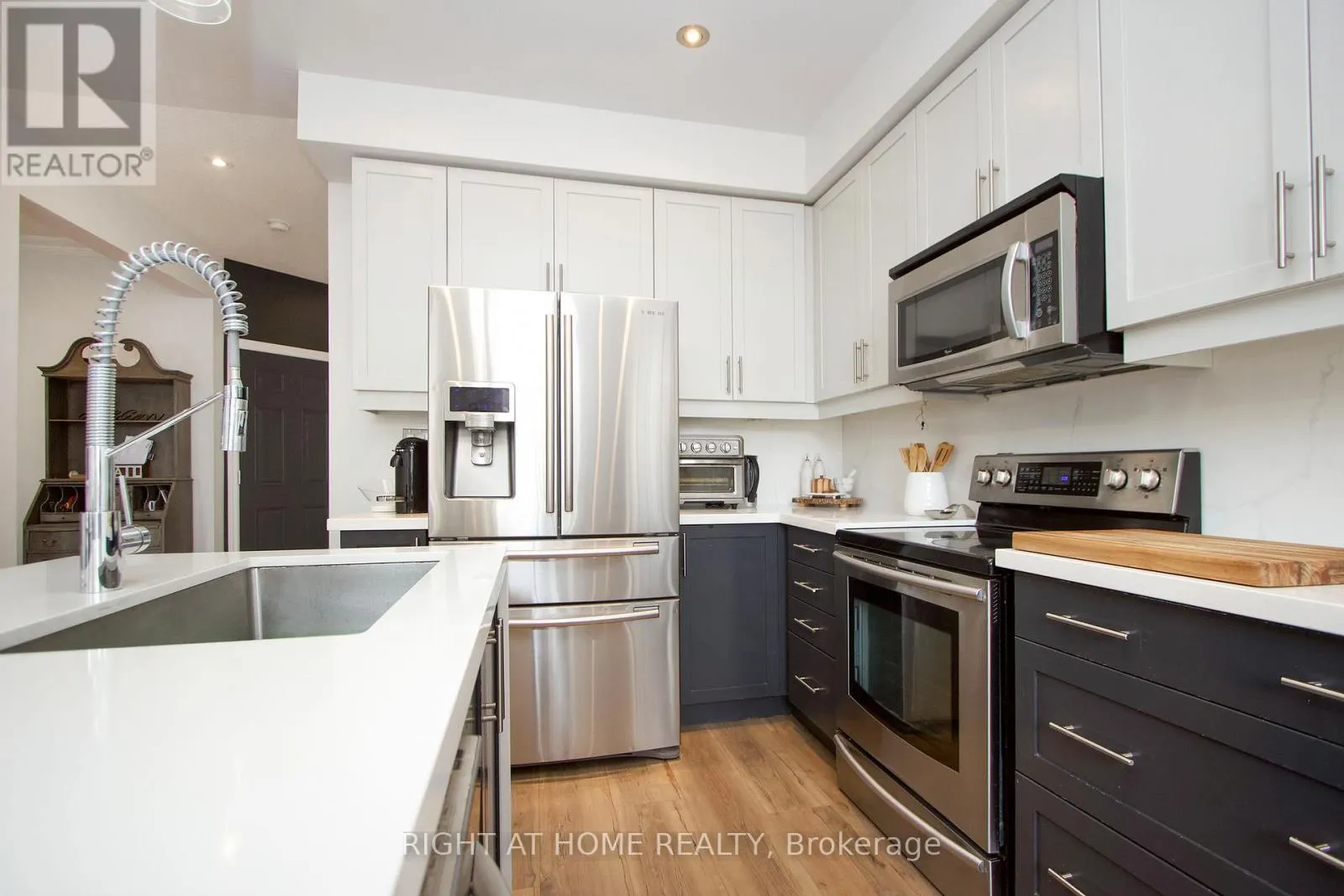 99 HOCKLEY AVENUE